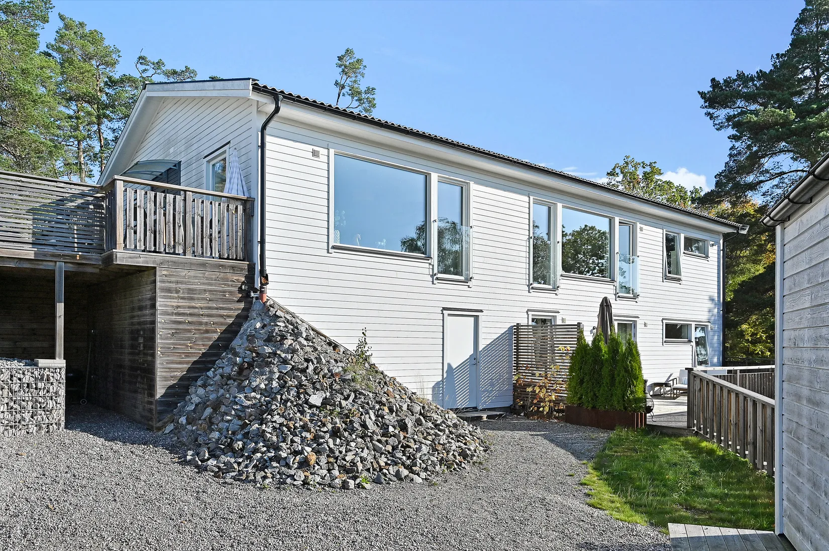 Radhus, Domherrevägen 4H, Älvnäs, Ekerö