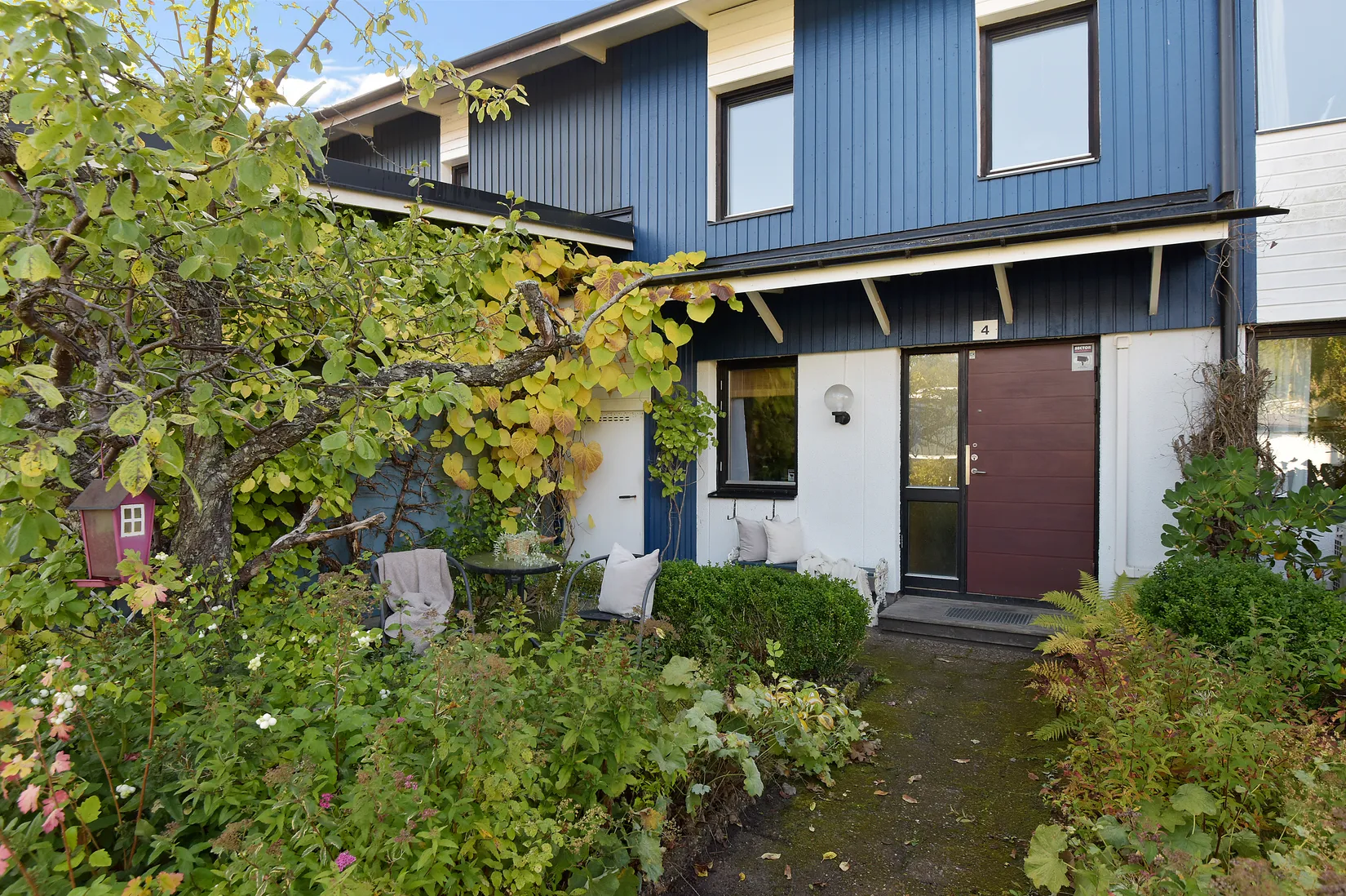 Radhus, Gitarrvägen 4, Viksjö - Hummelmora, Järfälla