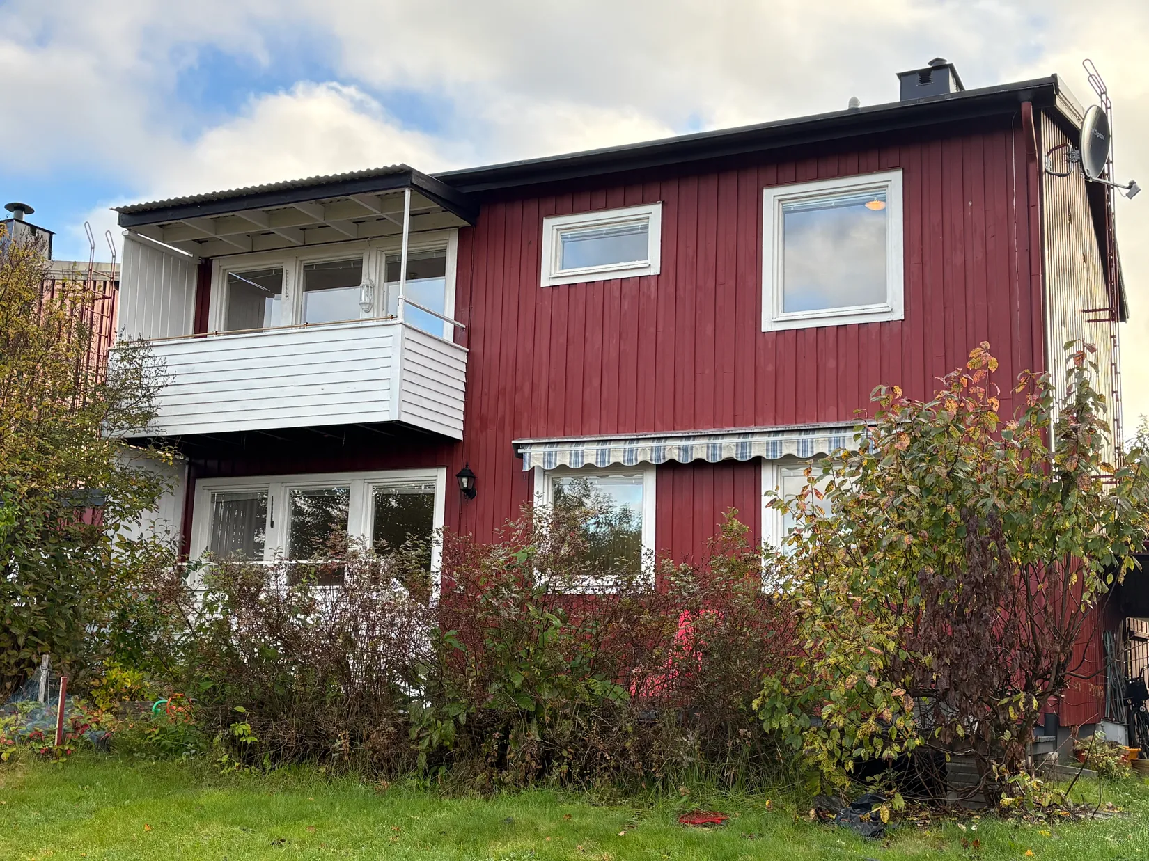 Radhus, Törnskatevägen 39, Mariehem, Umeå