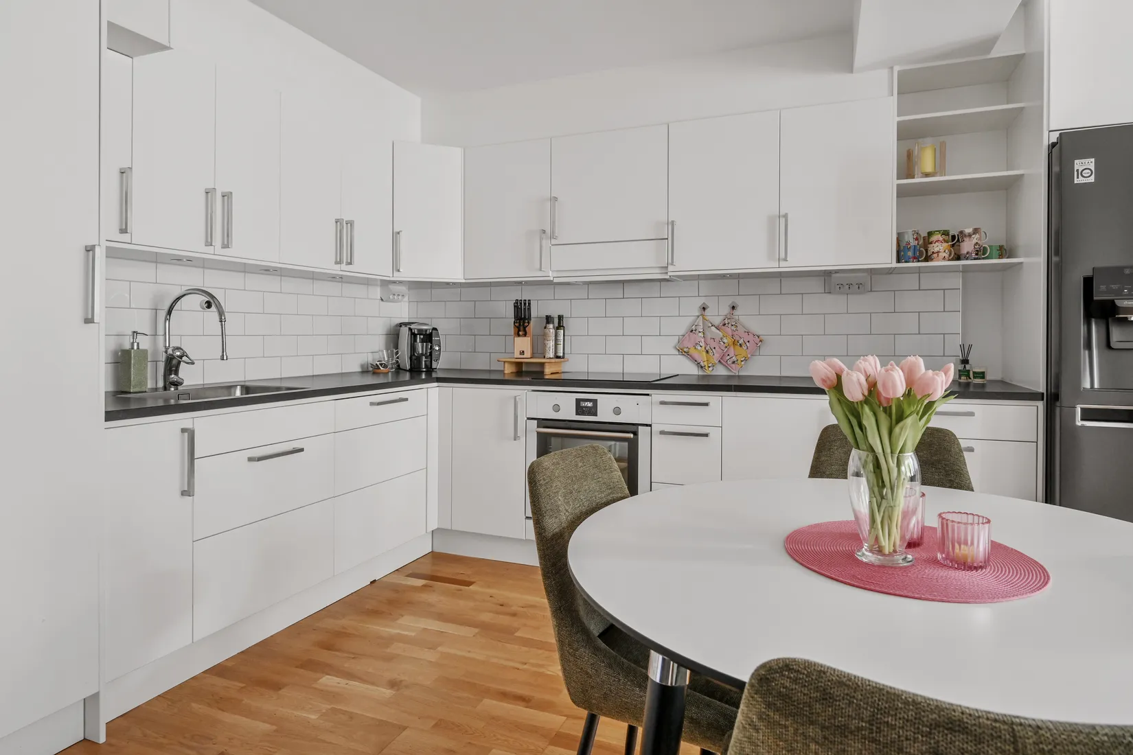 Bostadsrätt, Trädgårdsvägen 14, Runby, Upplands Väsby