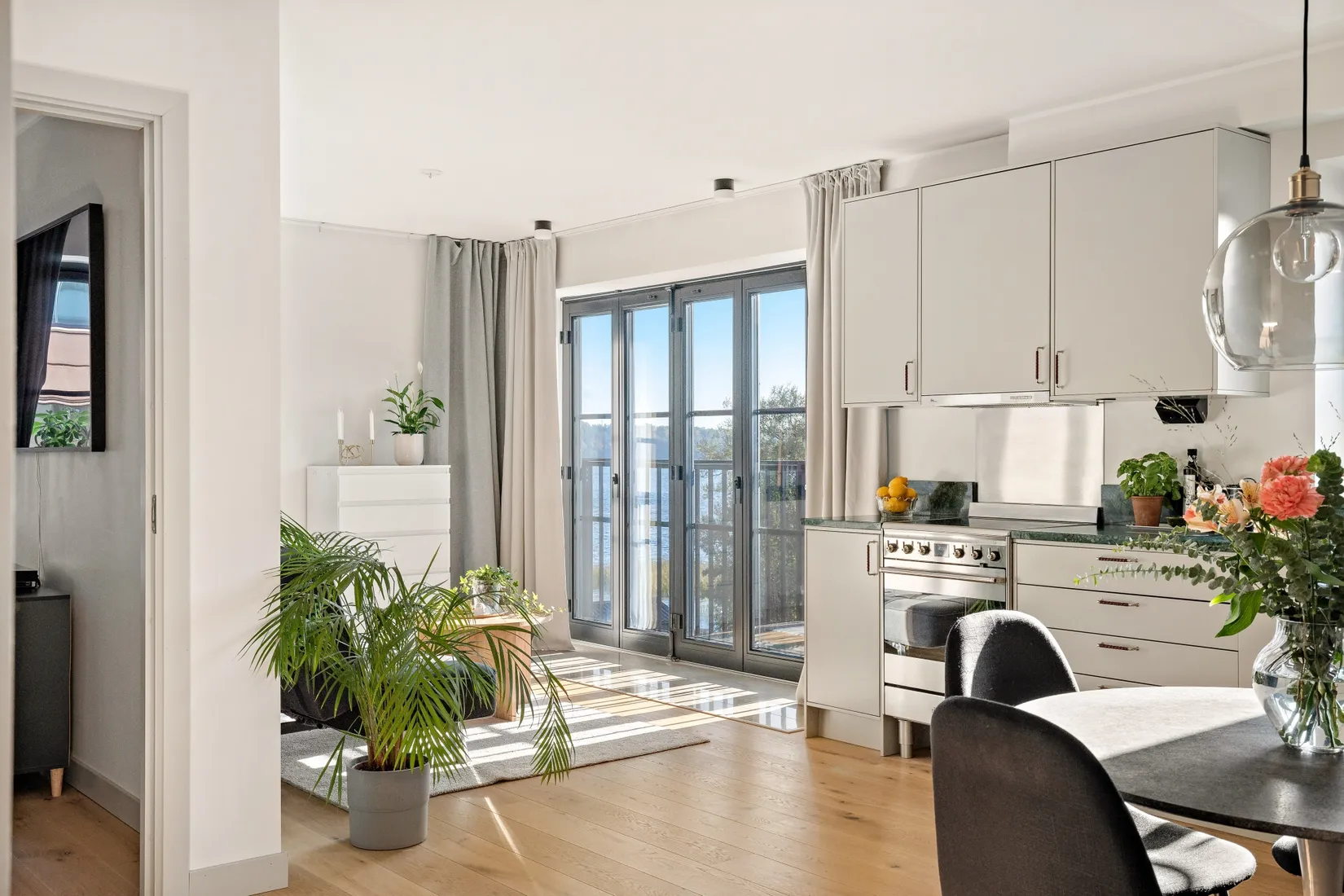 Bostadsrätt, Mjölnarvägen 23, Ekerö Jungfrusund, Ekerö