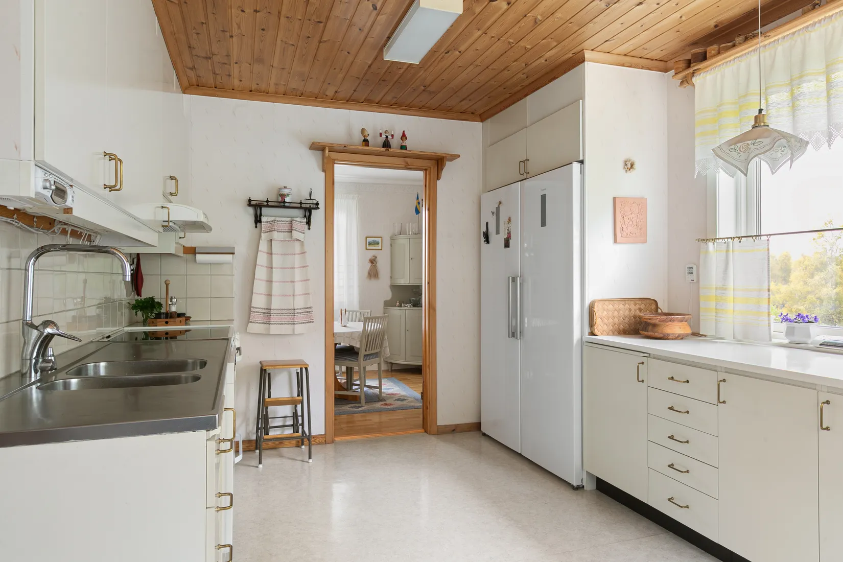 Villa, Bruksvägen 15, Åmot, Ockelbo