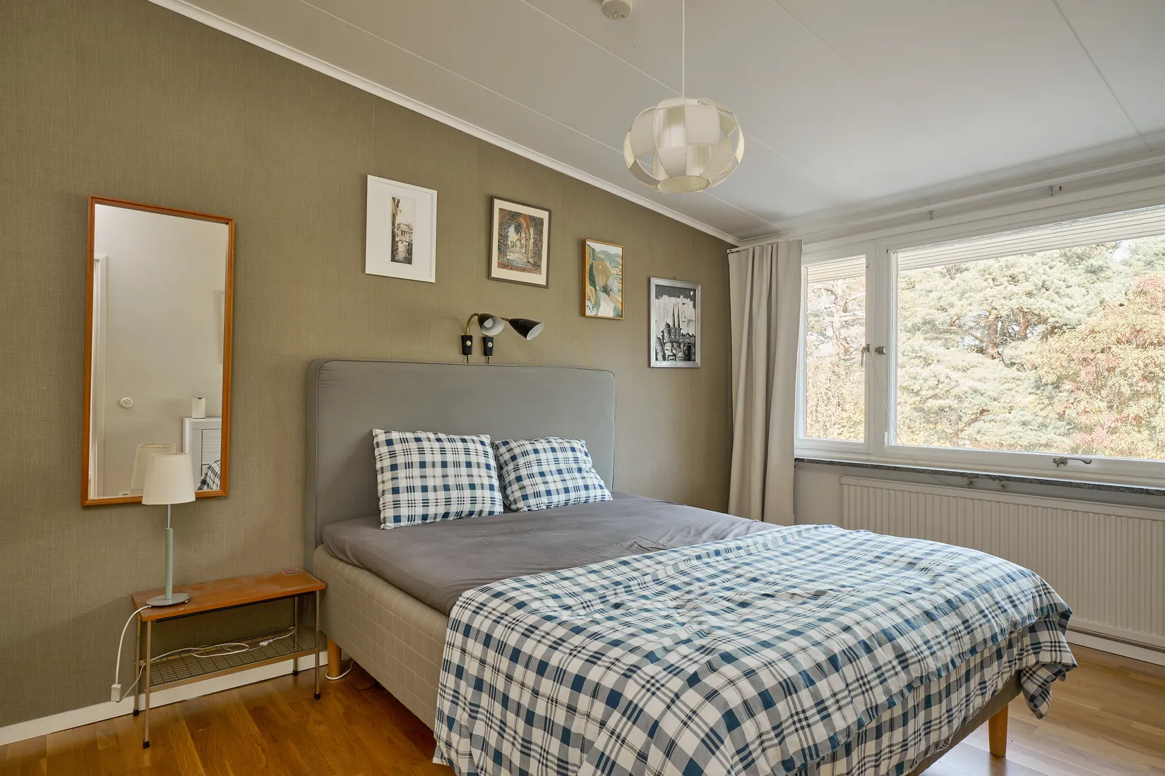 Radhus, Samtingsgatan 38K, Strängnäs