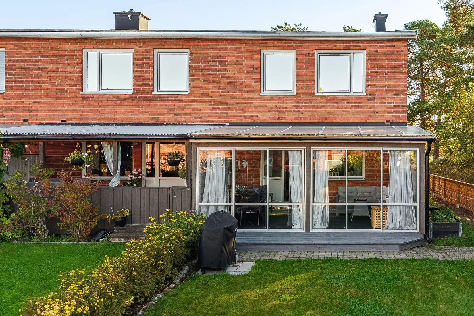 Radhus, Solrosgatan 5F, Eskilstuna
