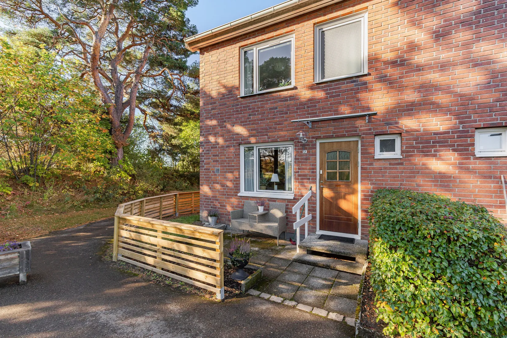 Radhus, Solrosgatan 5F, Eskilstuna