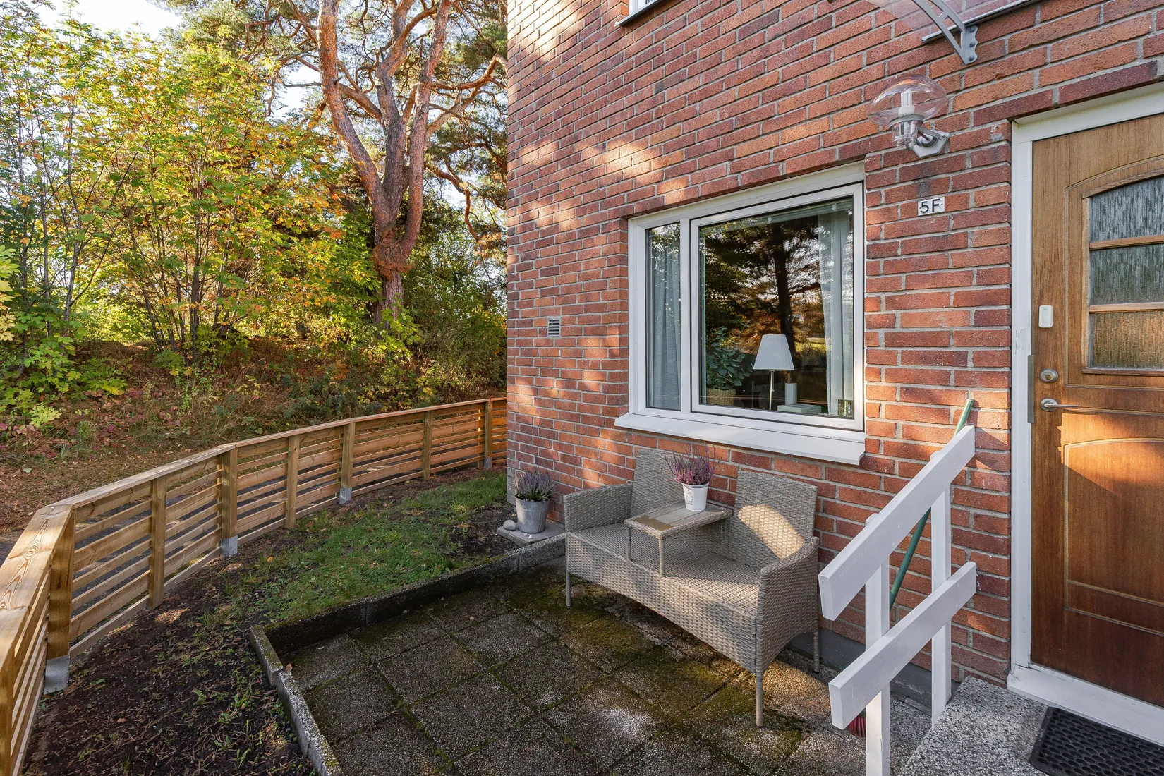 Radhus, Solrosgatan 5F, Eskilstuna