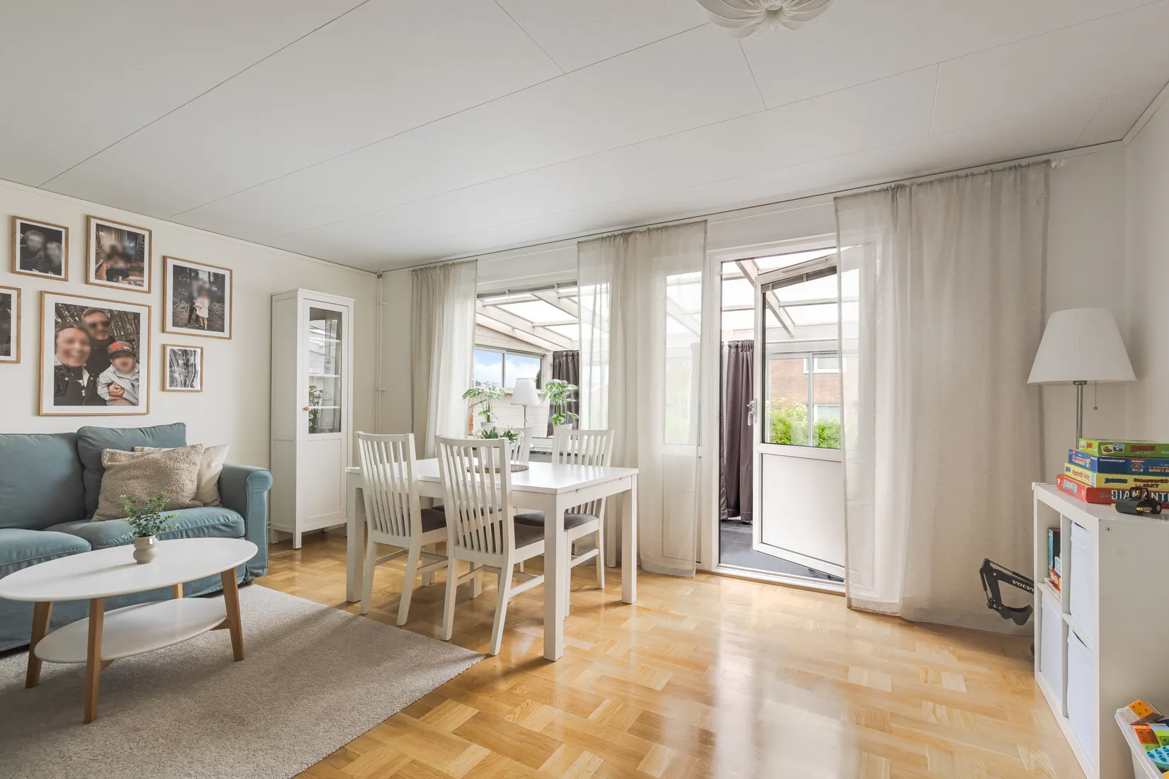 Radhus, Solrosgatan 5F, Eskilstuna