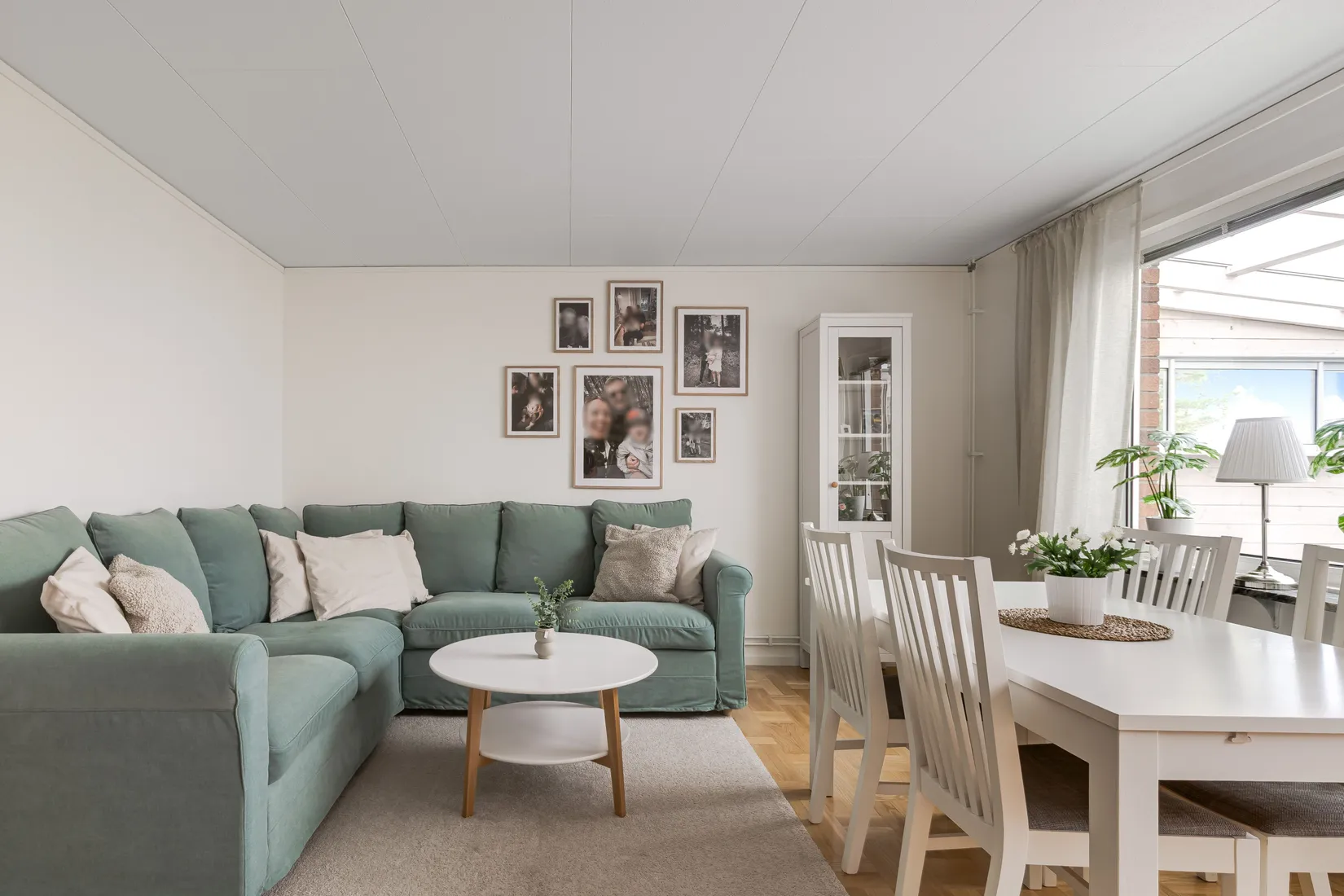 Radhus, Solrosgatan 5F, Eskilstuna