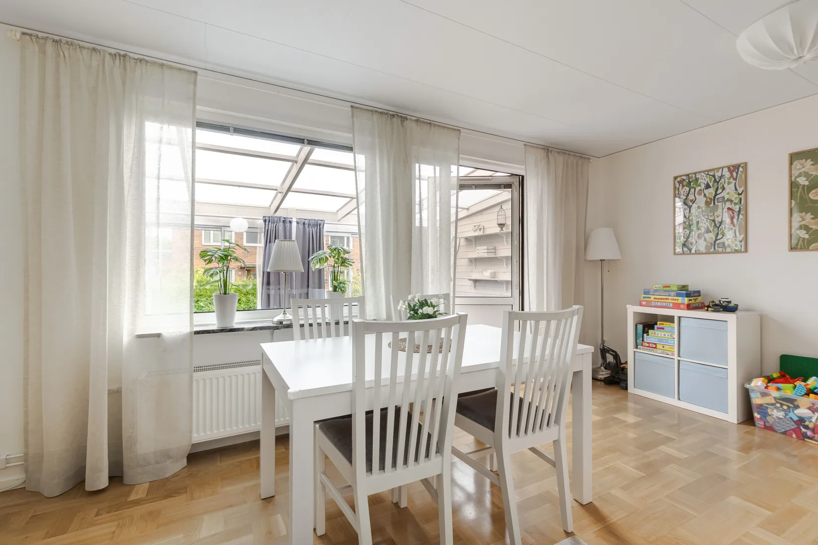 Radhus, Solrosgatan 5F, Eskilstuna