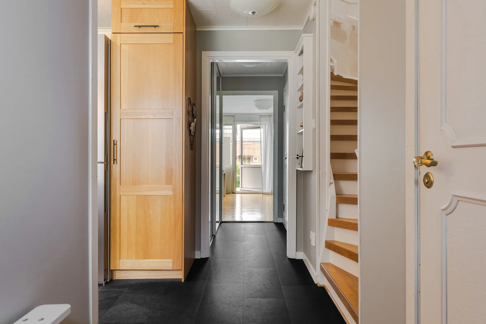 Radhus, Solrosgatan 5F, Eskilstuna