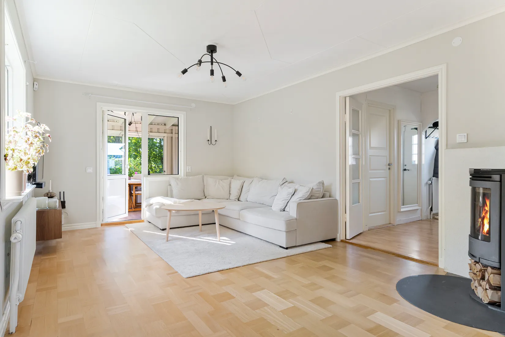 Villa, Lilla Kyrkvägen 6, Halvorstorp, Trollhättan