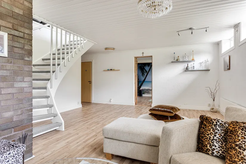 Villa, Blåvingevägen 8, Övre Öxnehaga, Jönköping