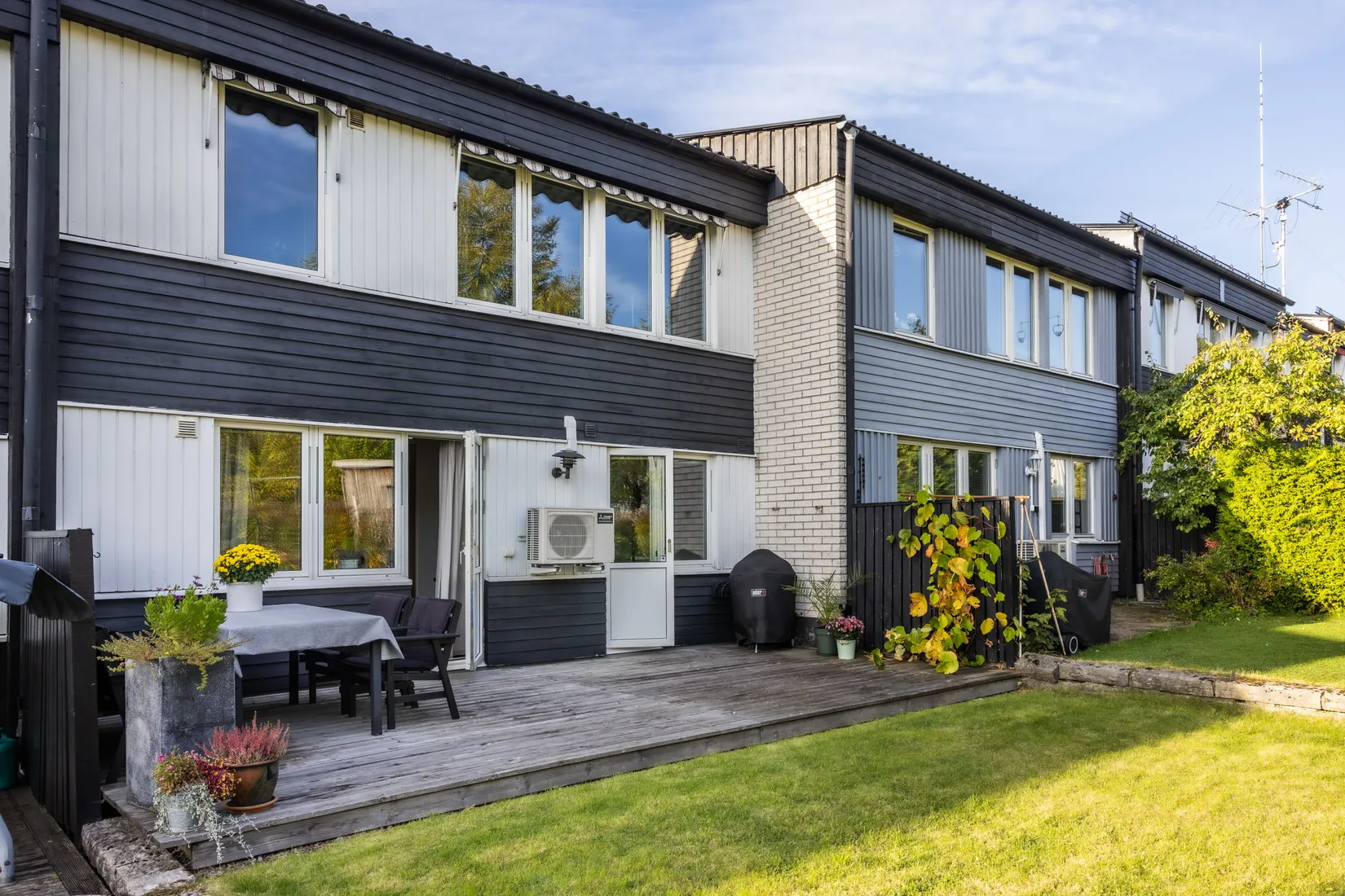 Radhus, Länghemsgatan 25, Trandared, Borås
