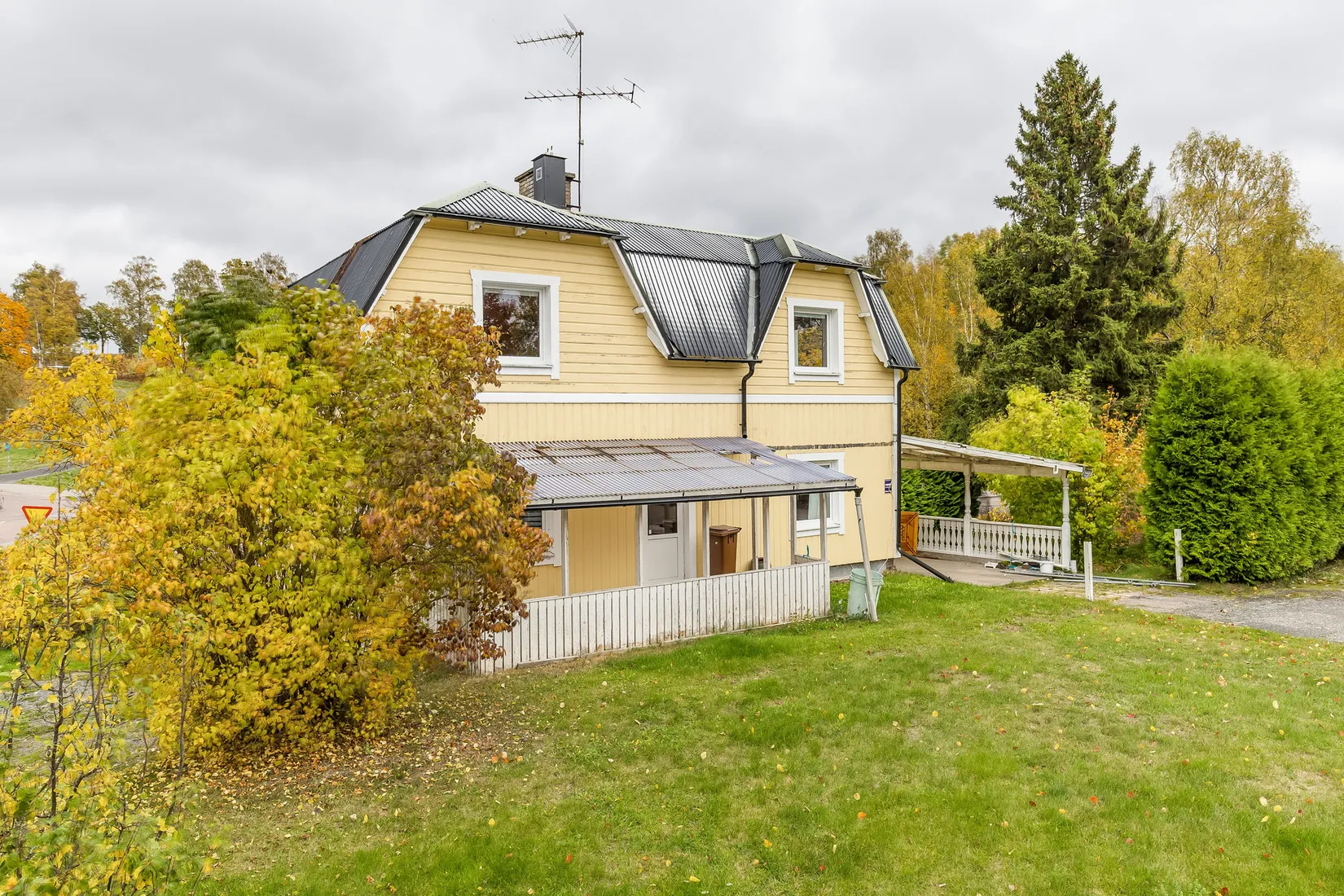 Villa, Nya Ågatan 19, Smedjebacken