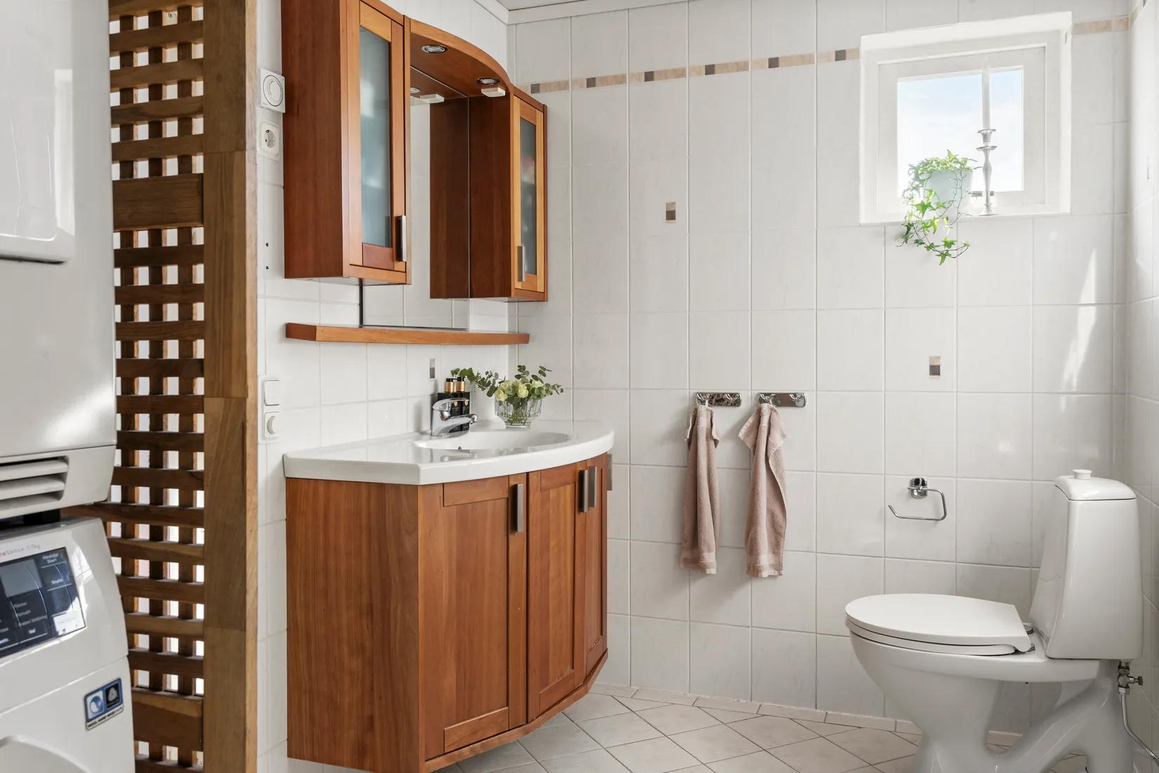 Villa, Buskgatan 16, Lugnet - Barnabro, Varberg