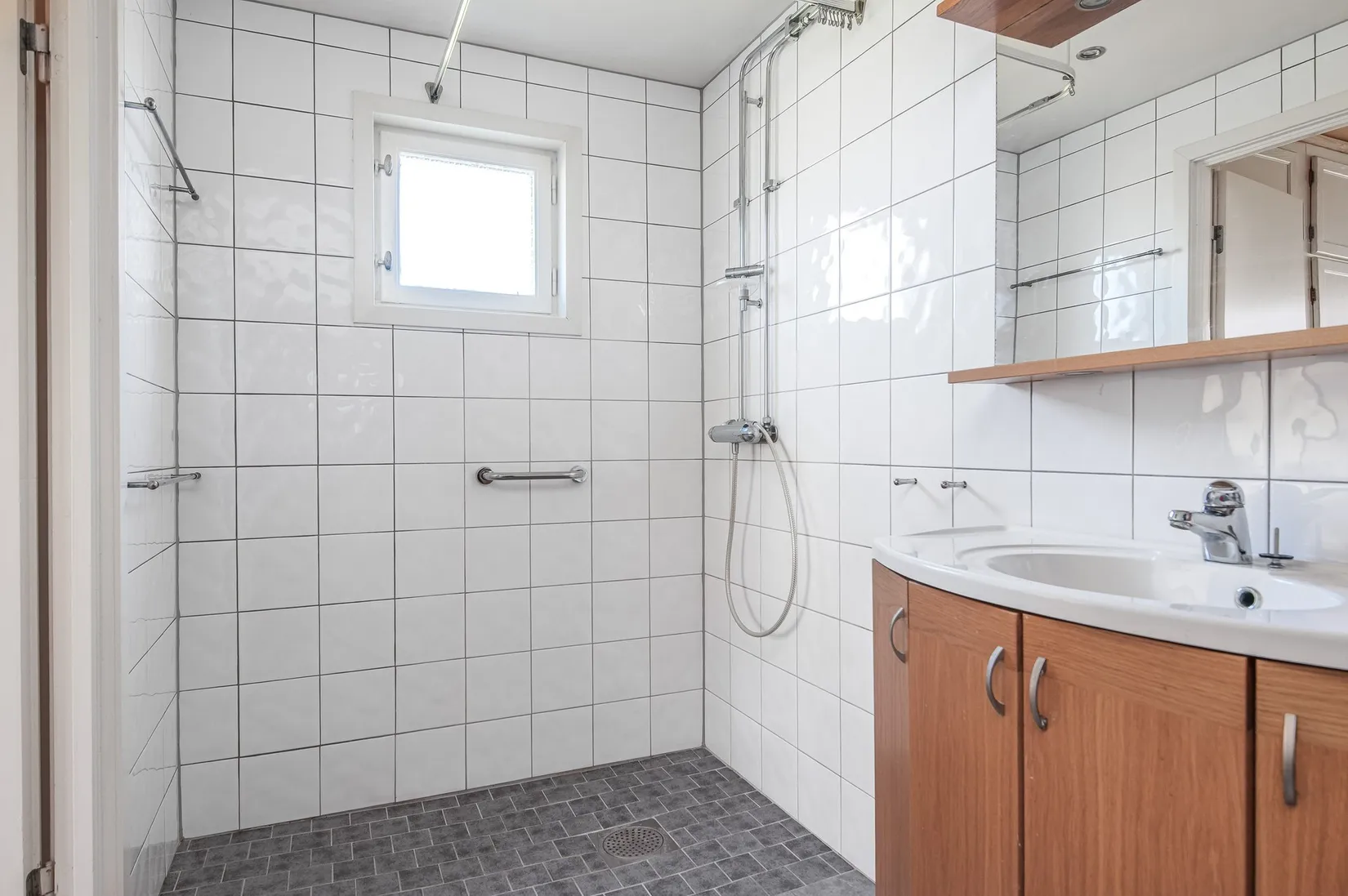 Villa, Kraftkärrsvägen 33, Grosvad, Finspång