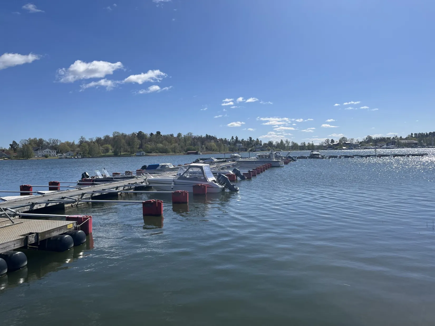 Radhus, Åkerhielms väg 12, Margretelund, Österåker