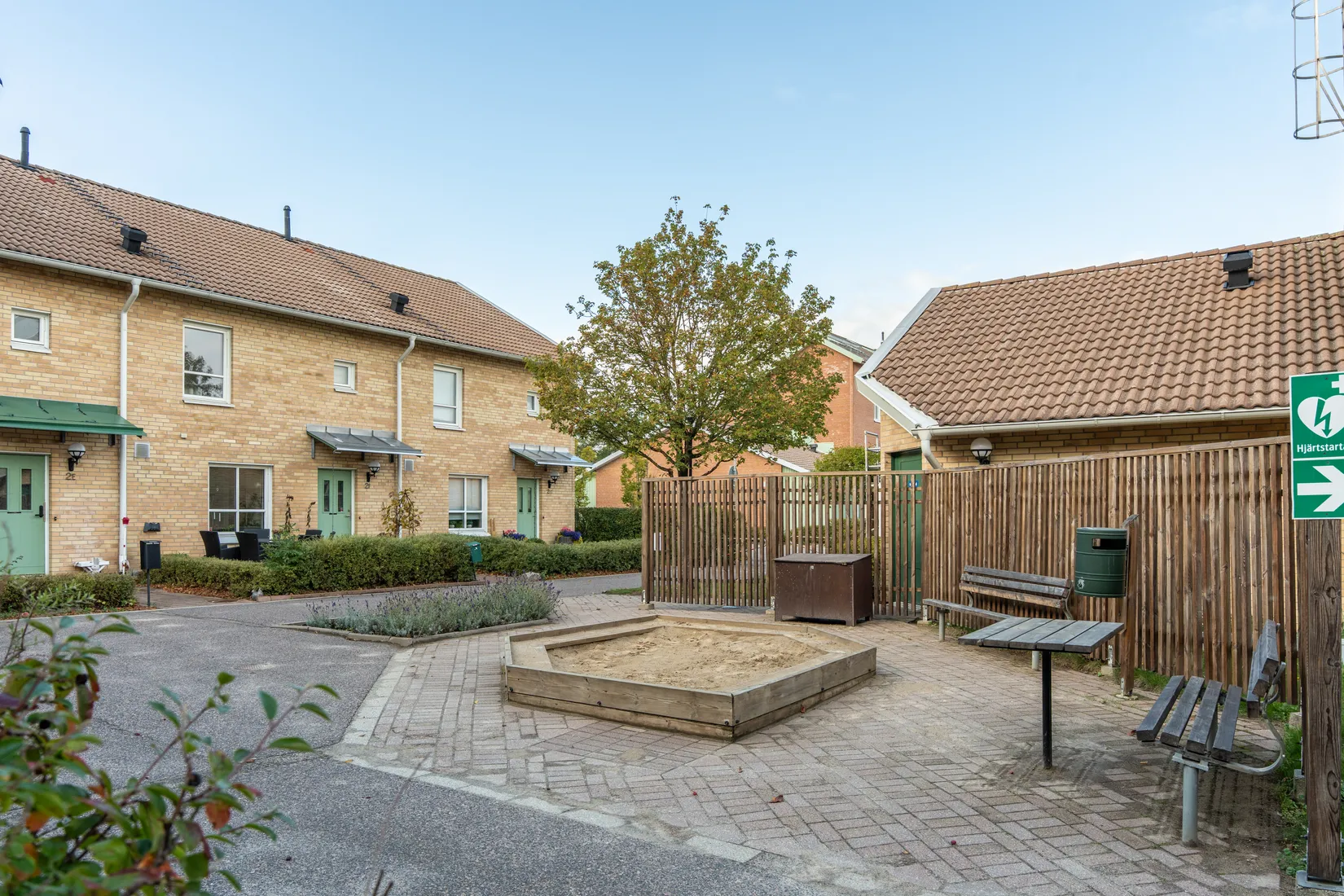 Radhus, Nevisborg 2C, Nevisborg, Staffanstorp
