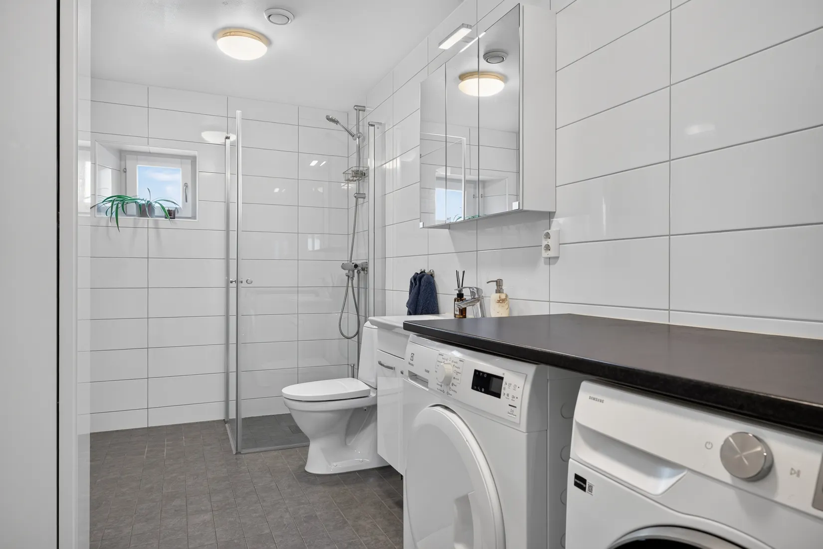 Bostadsrätt, Karlsdalsallén 57, Sörbyängen, Örebro