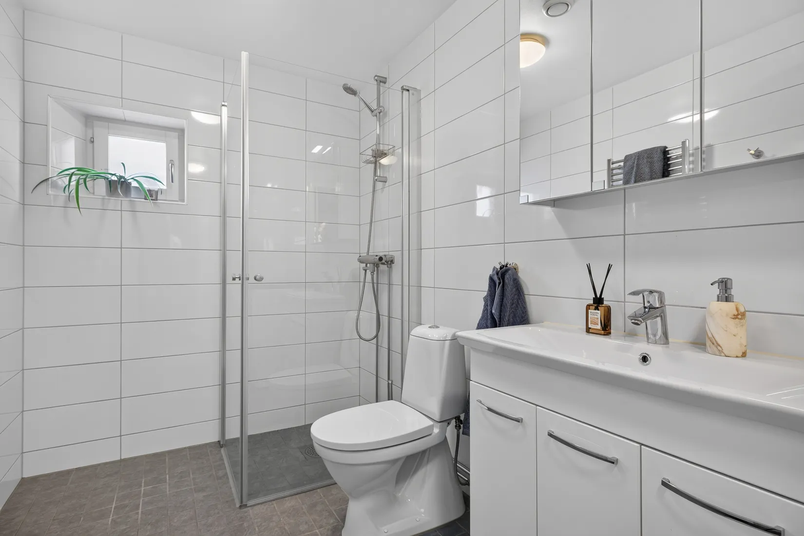 Bostadsrätt, Karlsdalsallén 57, Sörbyängen, Örebro