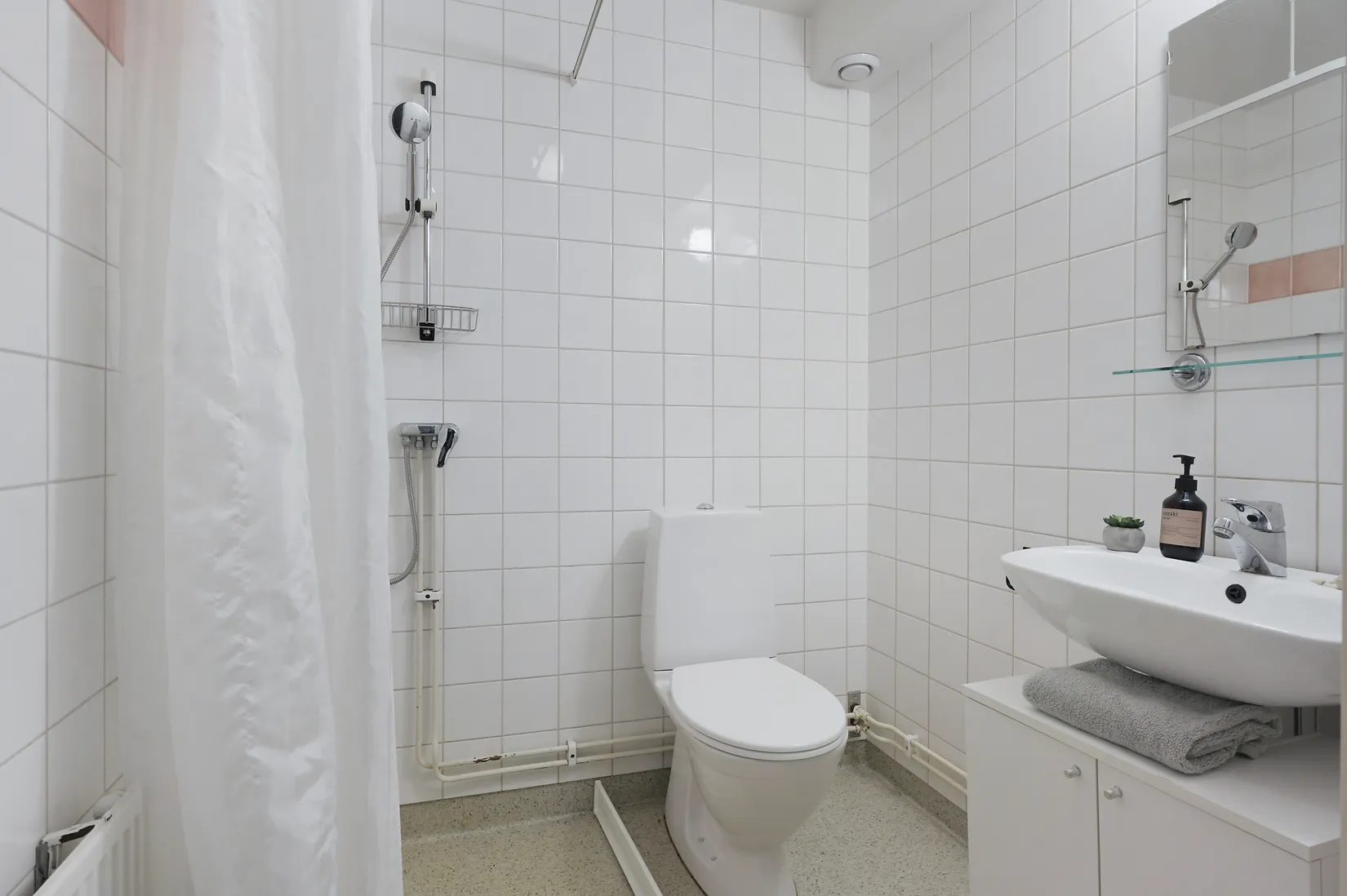 Radhus, Kämpevägen 32, Skälby, Järfälla