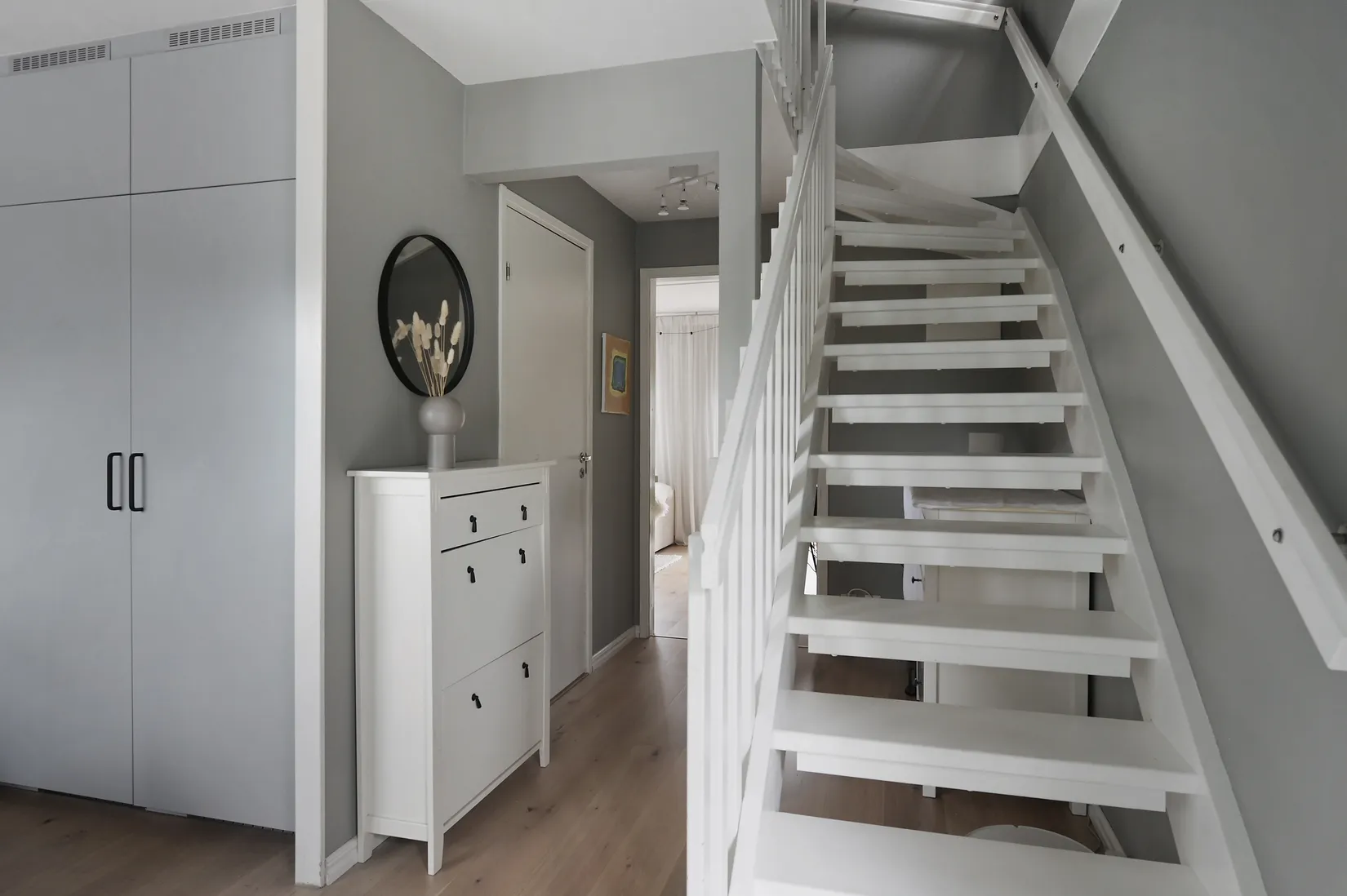 Radhus, Kämpevägen 32, Skälby, Järfälla