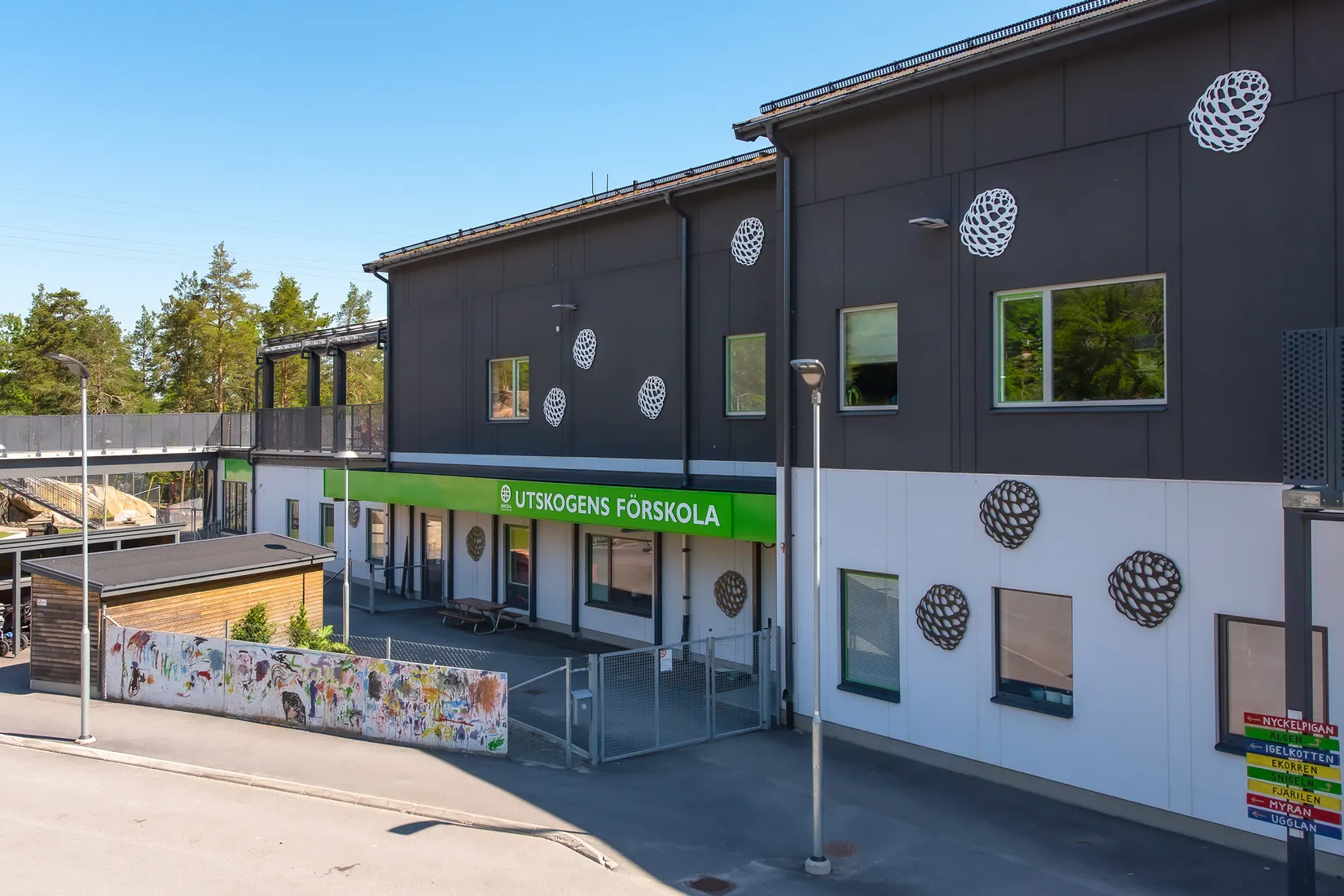 Radhus, Knut Stangenbergs väg 11, Duvnäs Utskog, Nacka