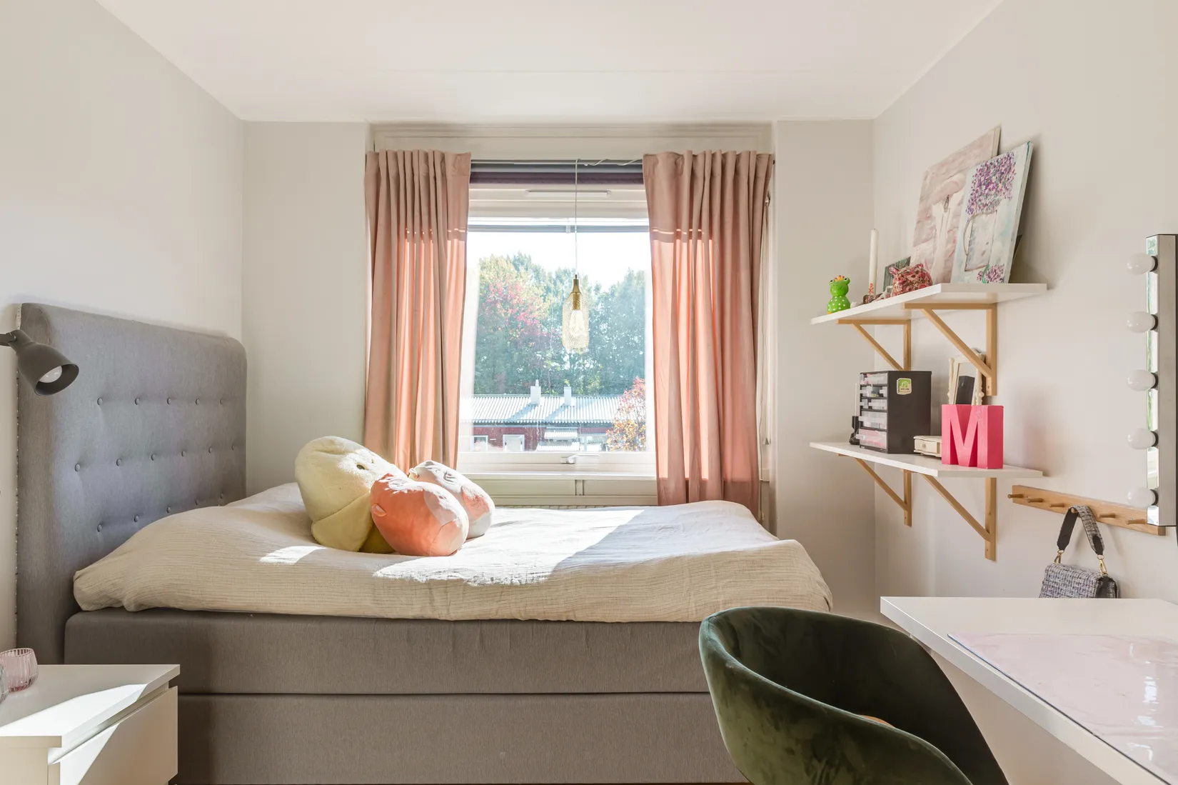 Radhus, Knut Stangenbergs väg 11, Duvnäs Utskog, Nacka