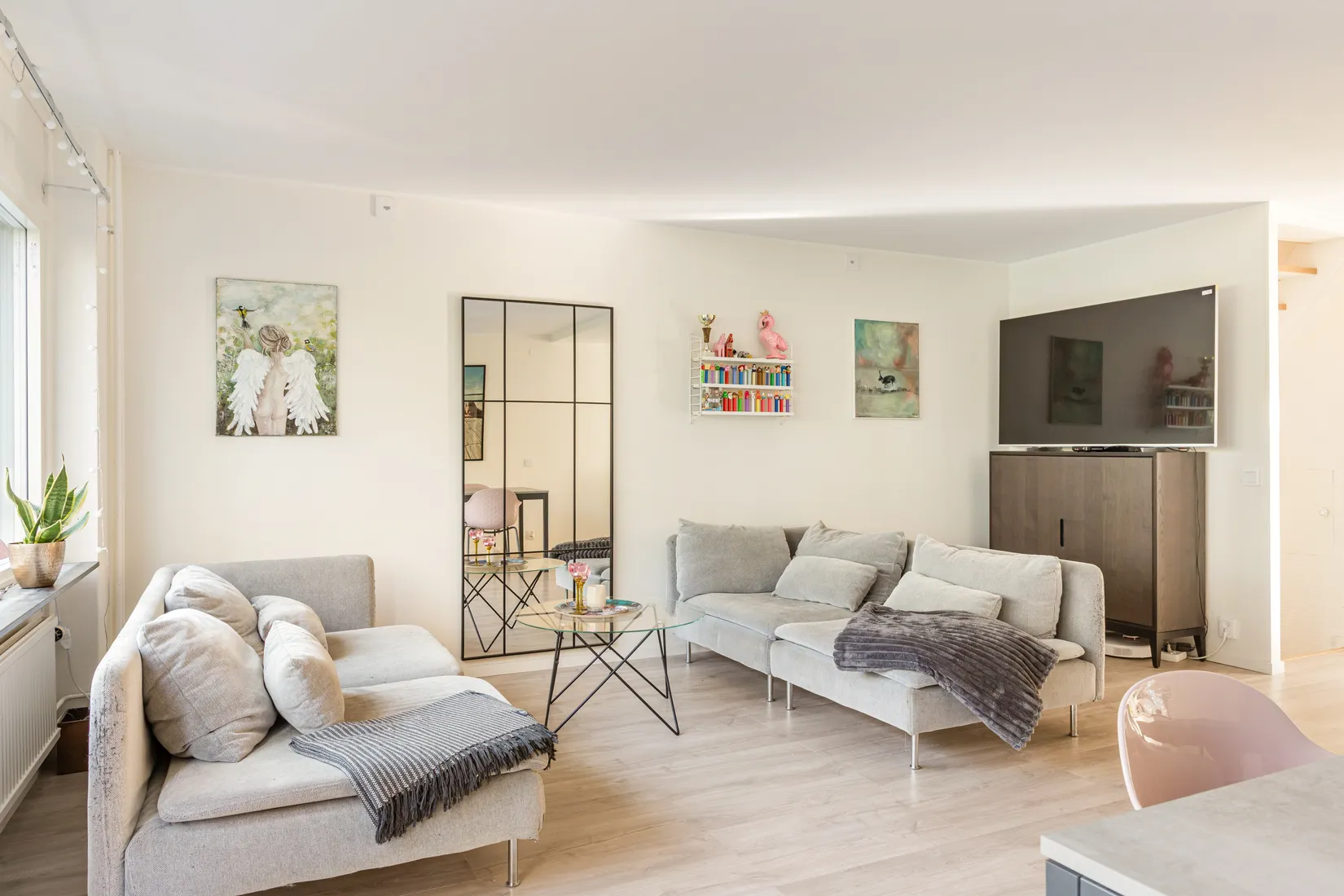 Radhus, Knut Stangenbergs väg 11, Duvnäs Utskog, Nacka