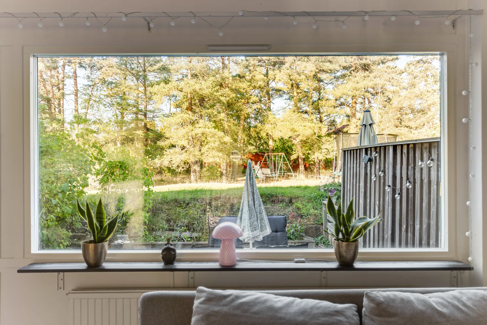 Radhus, Knut Stangenbergs väg 11, Duvnäs Utskog, Nacka