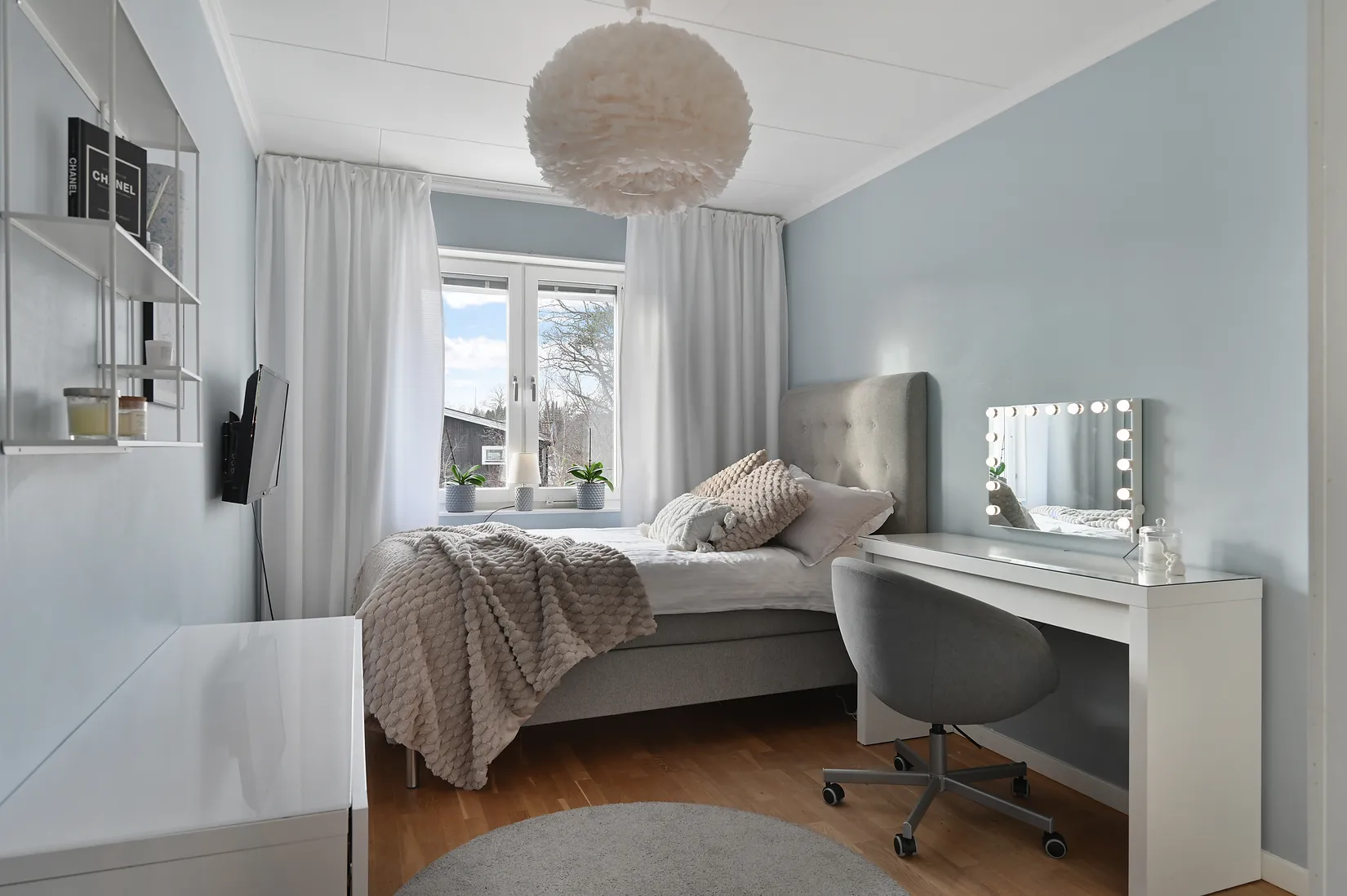 Radhus, Etydgränd 39, Huddinge