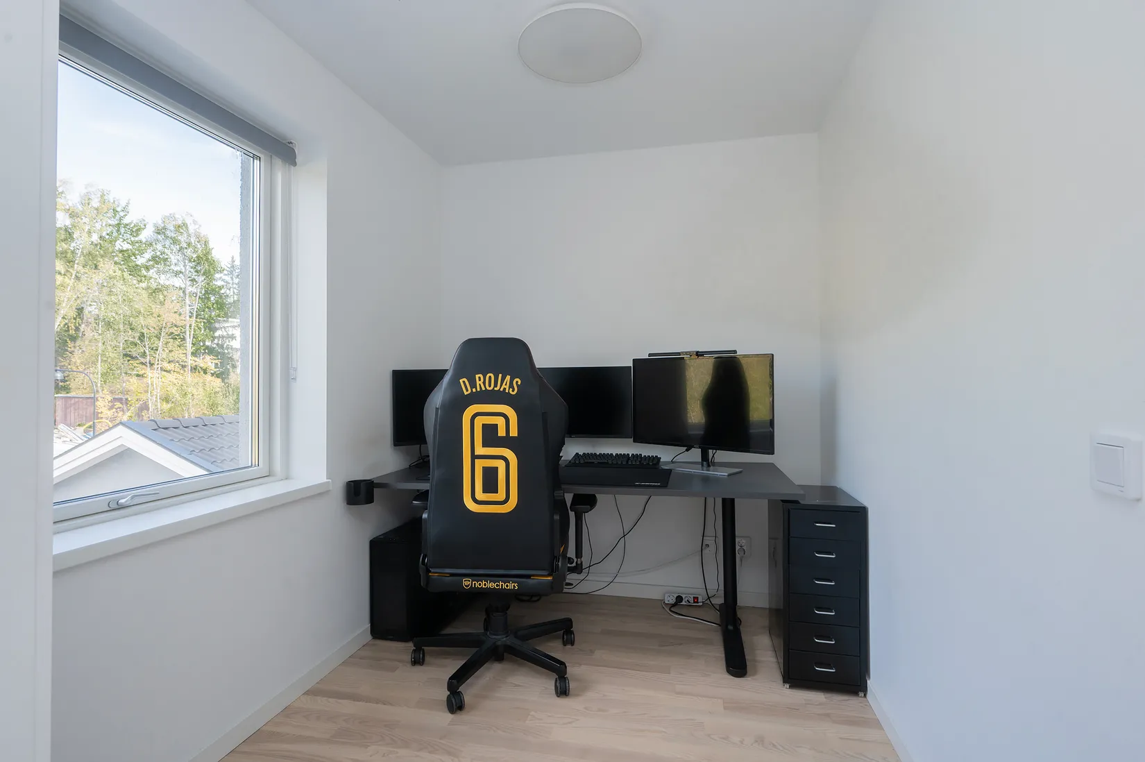 Villa, Abrahamsbergsvägen 18, Högmora, Huddinge