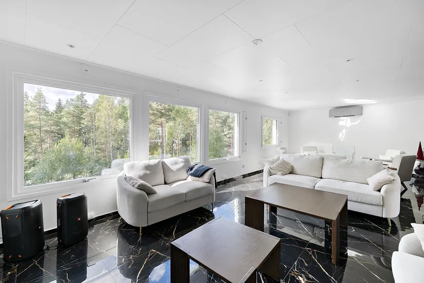 Villa, Blixtvägen 51, Berghem, Järfälla