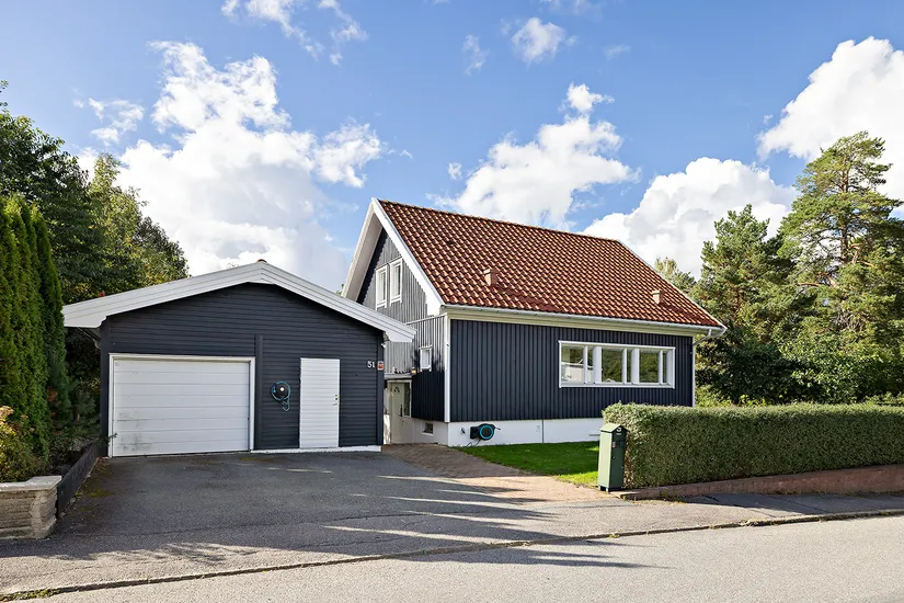 Villa, Blixtvägen 51, Berghem, Järfälla