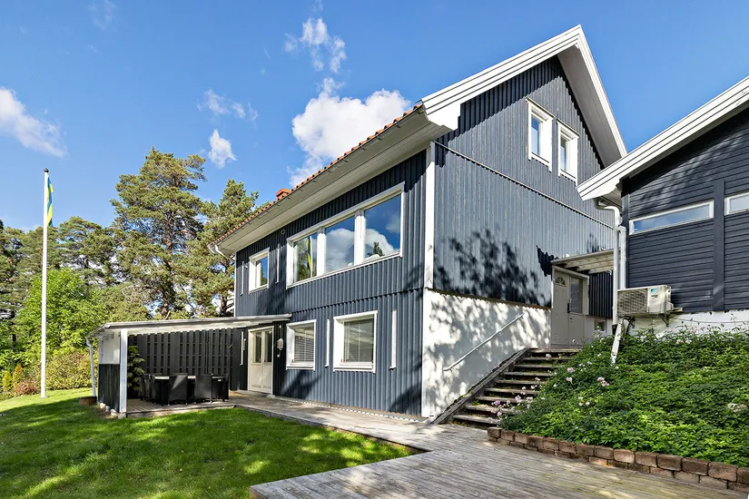 Villa, Blixtvägen 51, Berghem, Järfälla