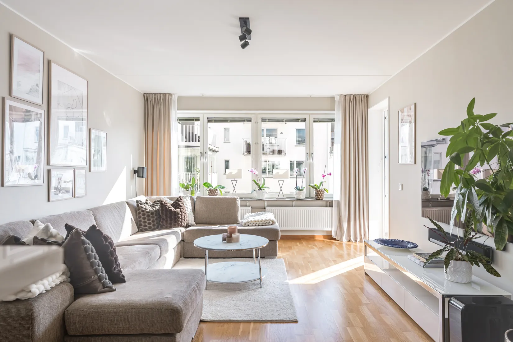 Bostadsrätt, Hamngatan 31A, vån 6/7, Bällstaån, Sundbyberg