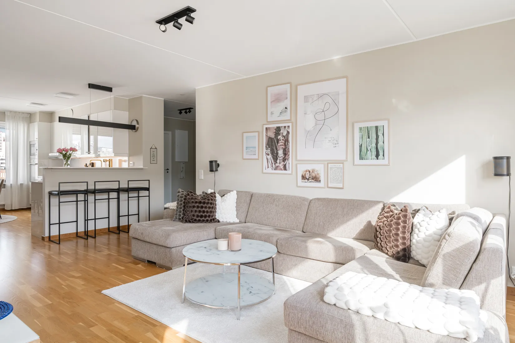 Bostadsrätt, Hamngatan 31A, vån 6/7, Bällstaån, Sundbyberg