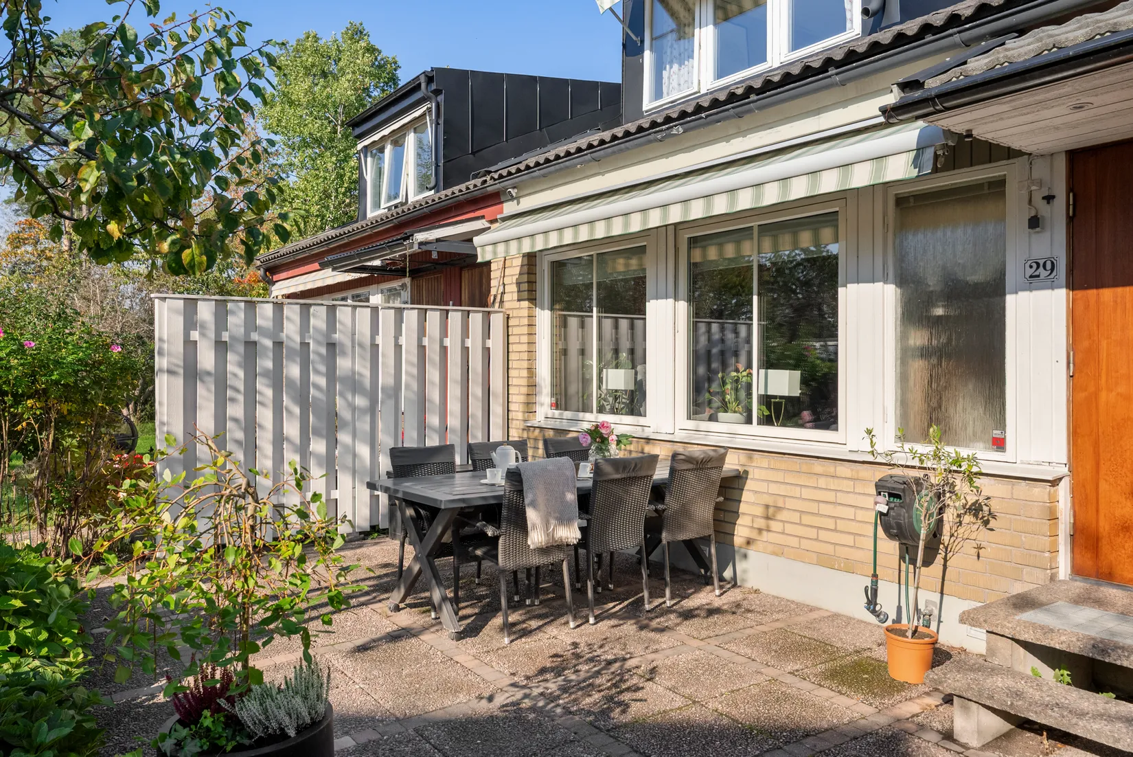 Radhus, Viltorpsbacken 29, Vinsta, Stockholm