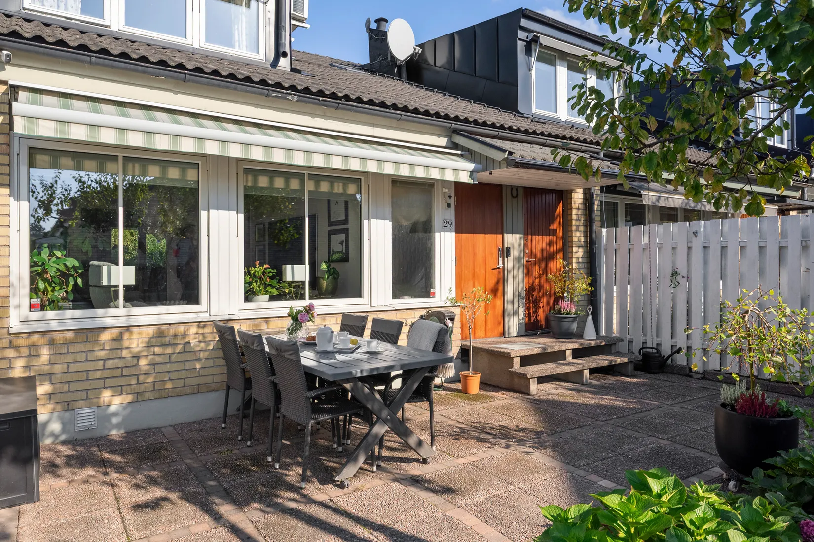 Radhus, Viltorpsbacken 29, Vinsta, Stockholm