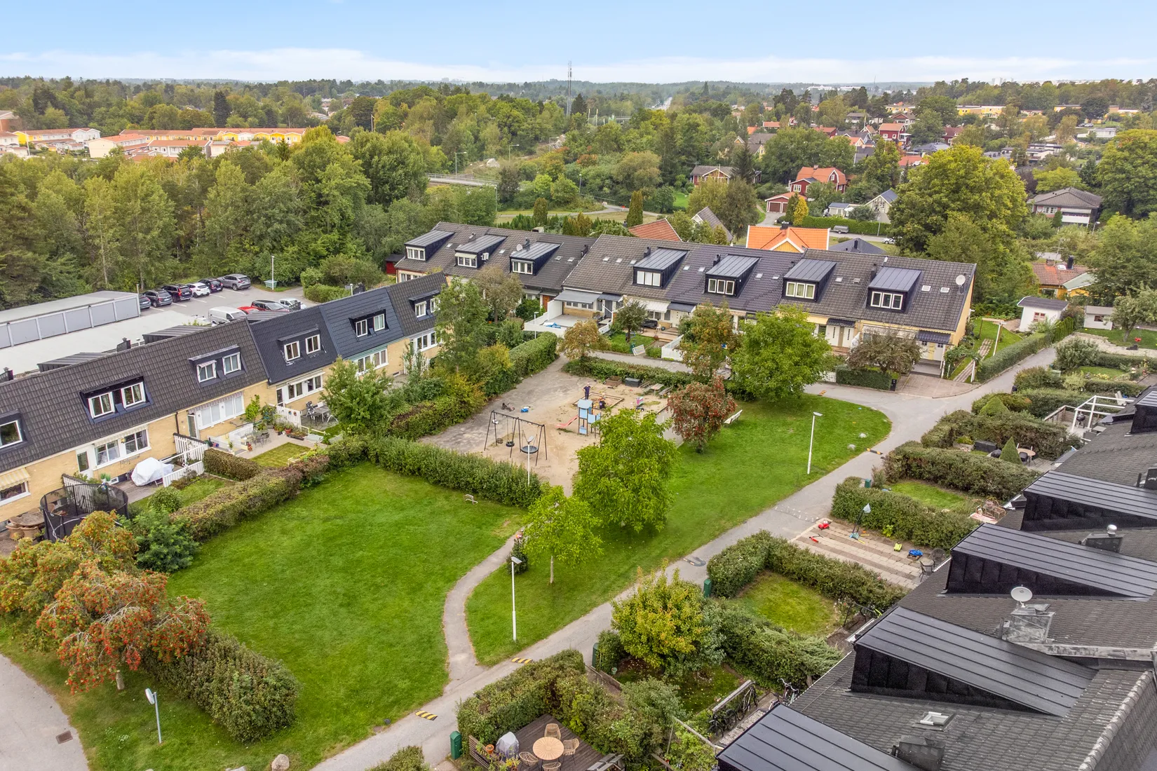 Radhus, Viltorpsbacken 29, Vinsta, Stockholm