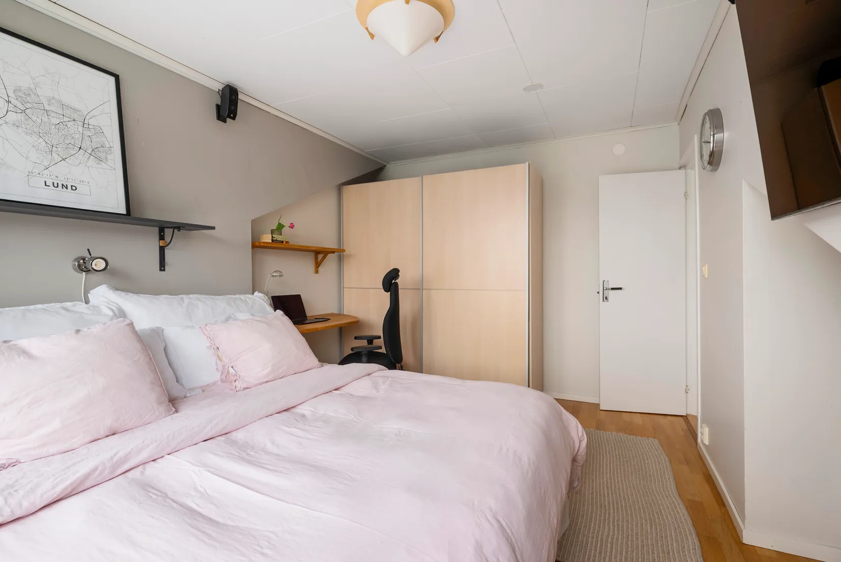 Radhus, Viltorpsbacken 29, Vinsta, Stockholm