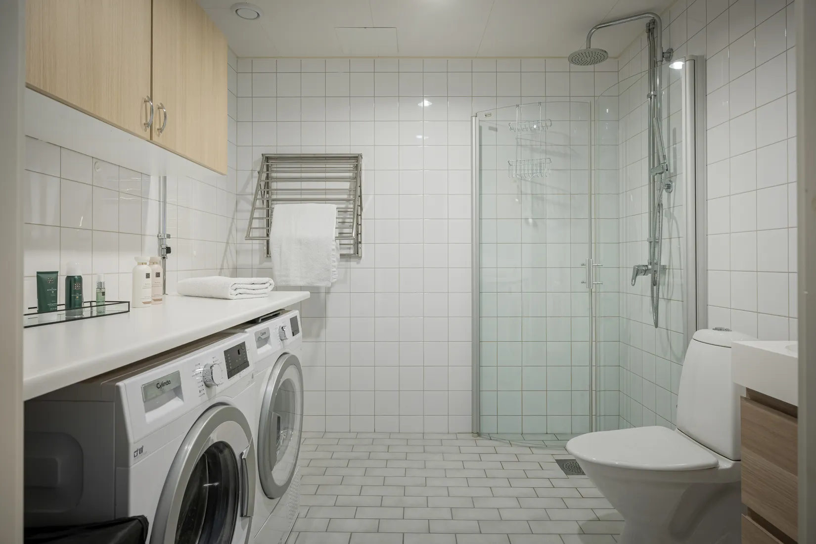 Bostadsrätt, Vingårdsgatan 7, 1 tr!, Liljeholmskajen, Stockholm