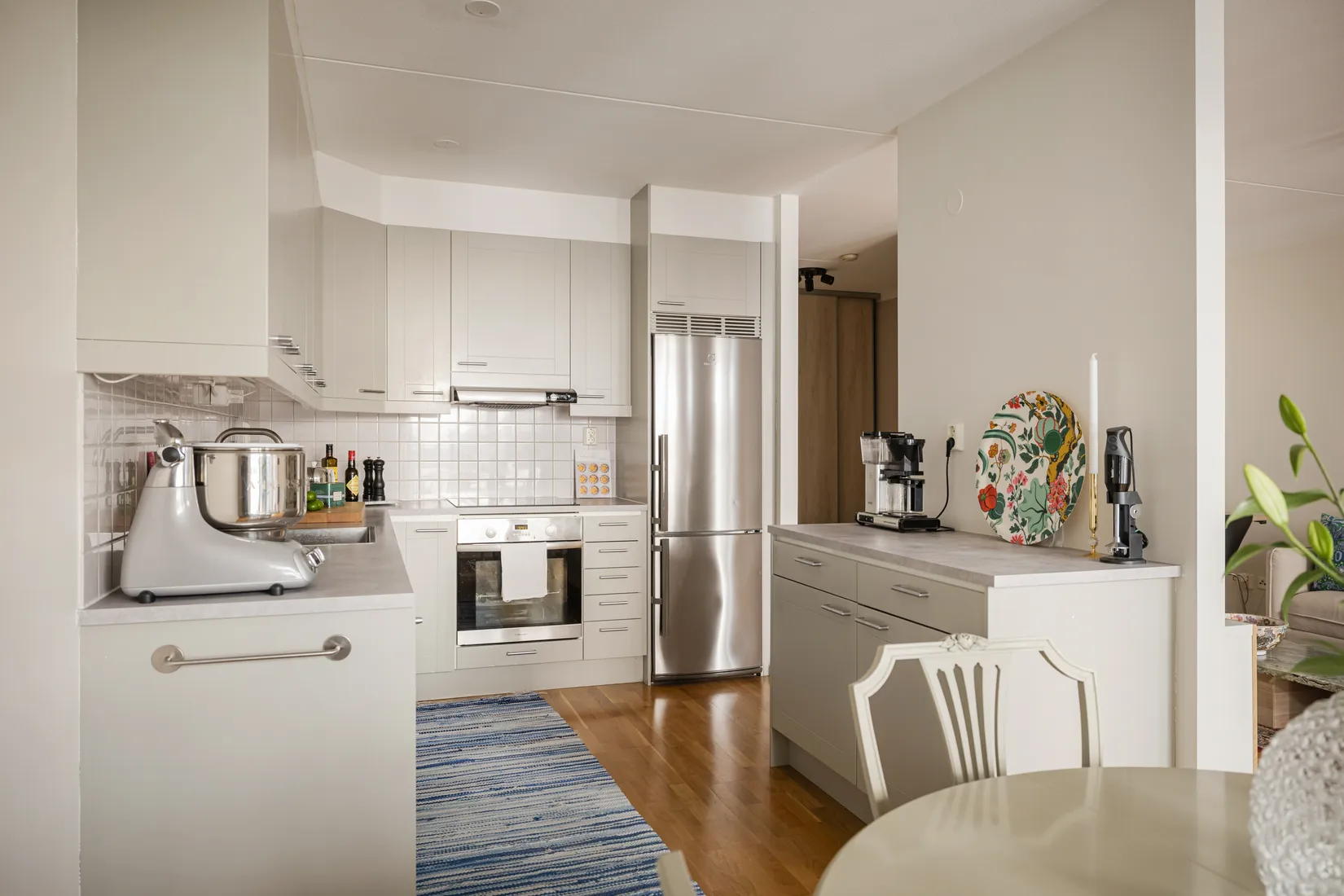 Bostadsrätt, Vingårdsgatan 7, 1 tr!, Liljeholmskajen, Stockholm