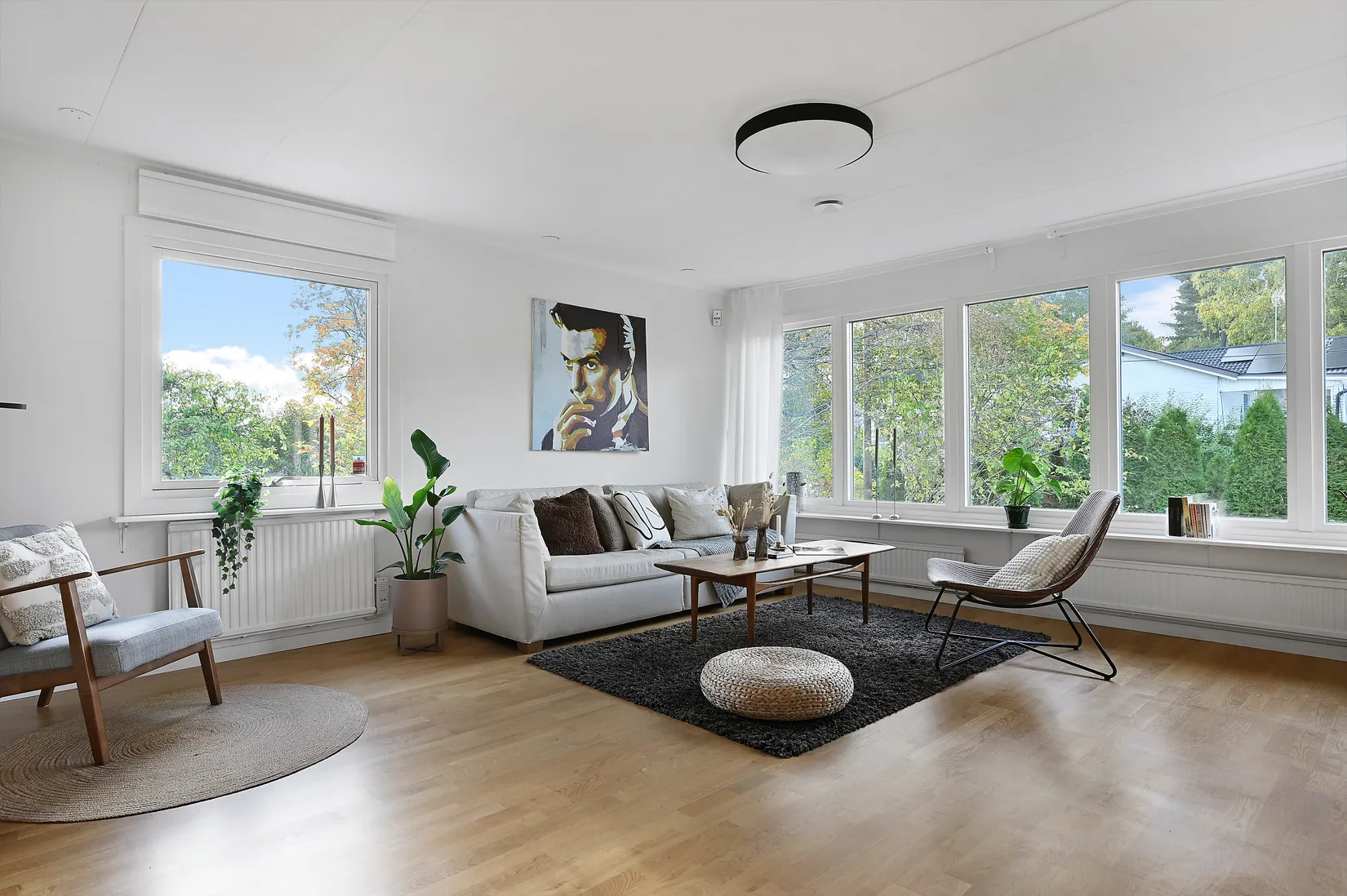 Villa, Julivägen 5, Trollbäcken, Tyresö