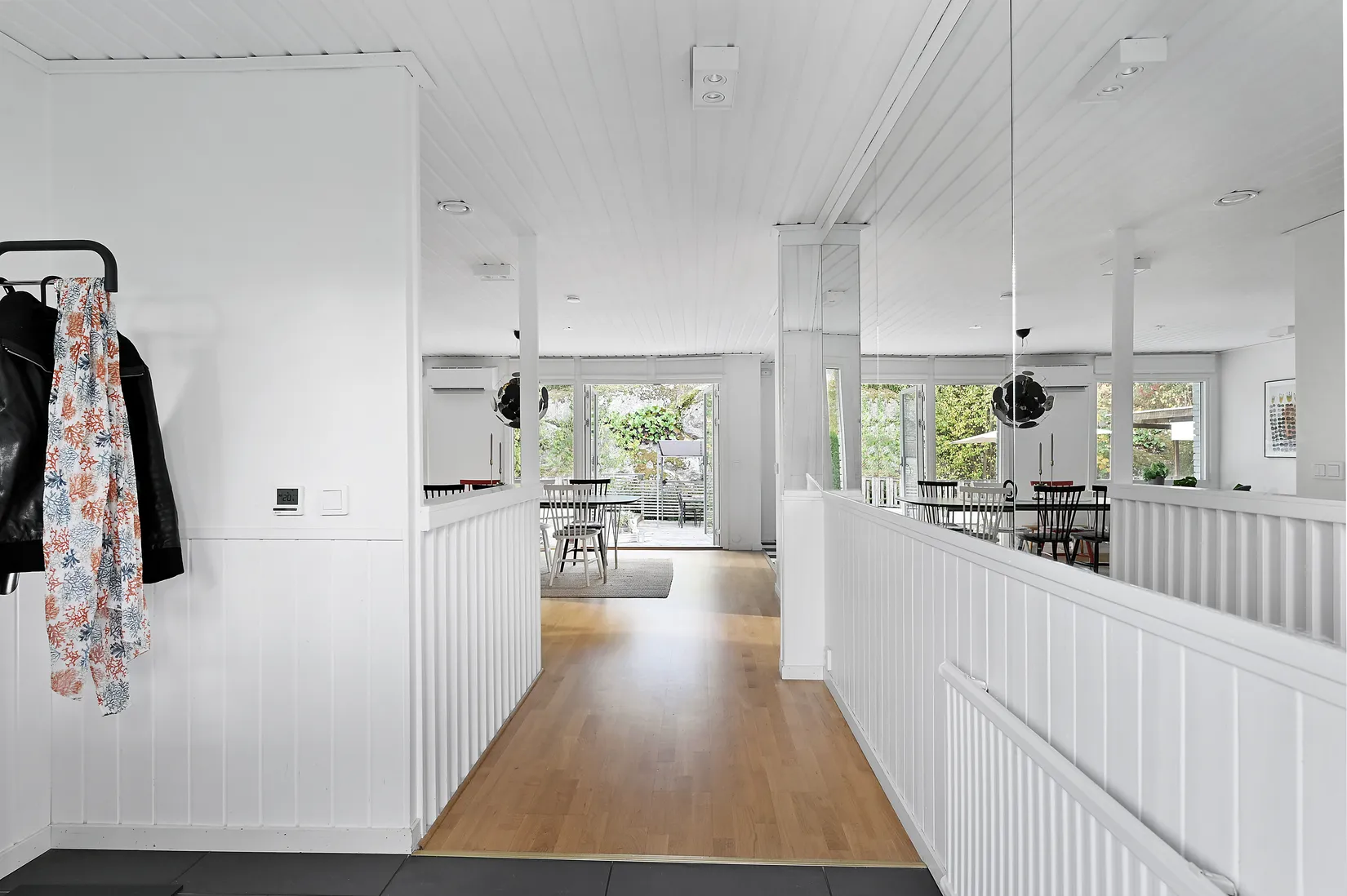 Villa, Julivägen 5, Trollbäcken, Tyresö