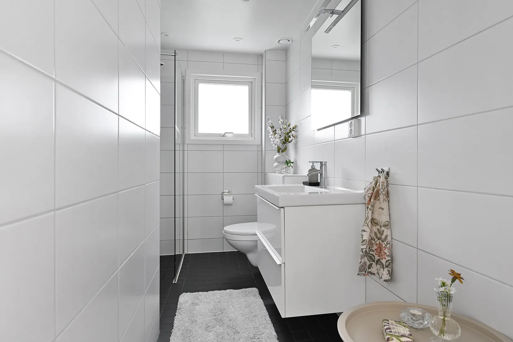 Villa, Julivägen 5, Trollbäcken, Tyresö