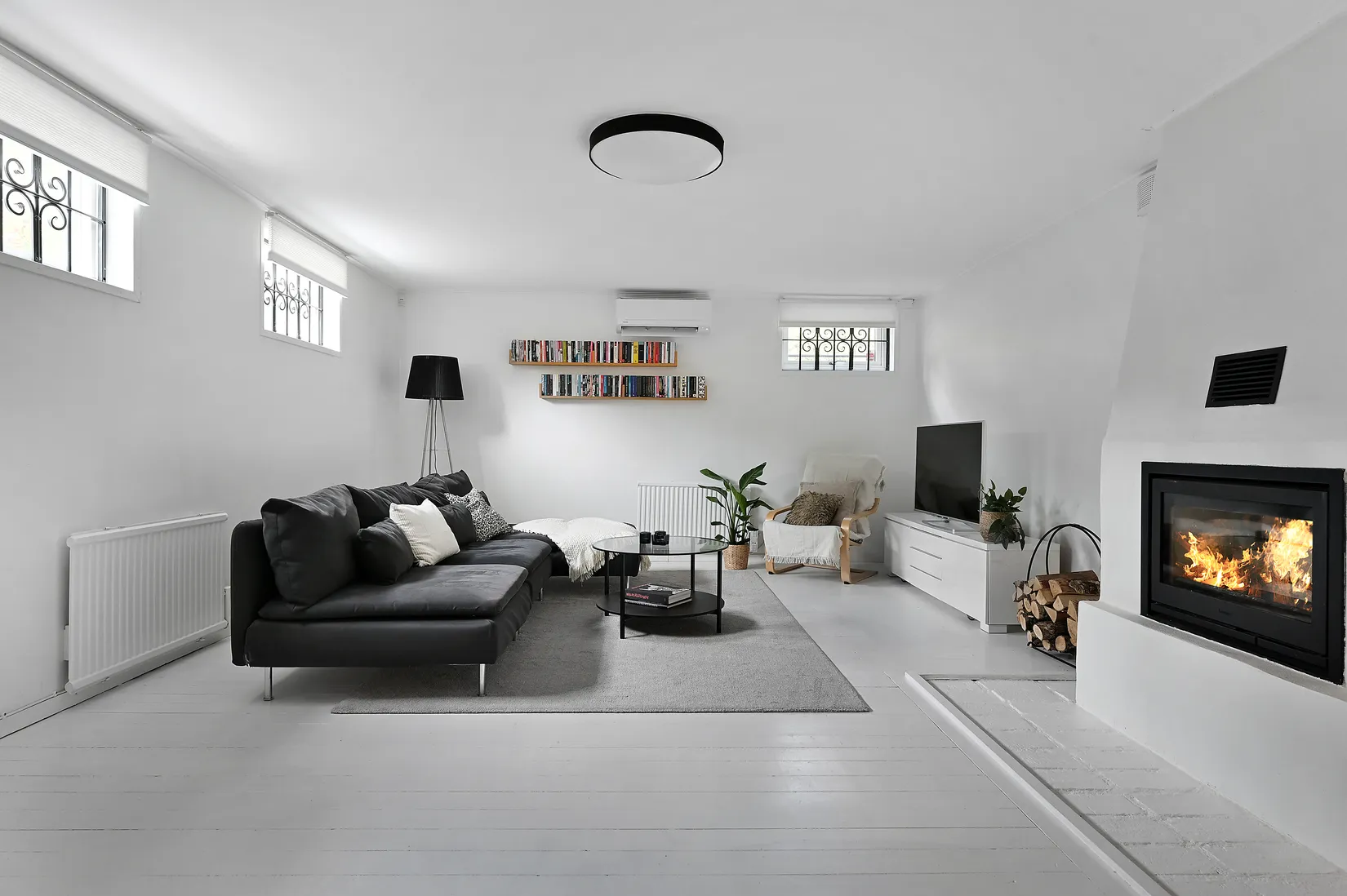 Villa, Julivägen 5, Trollbäcken, Tyresö