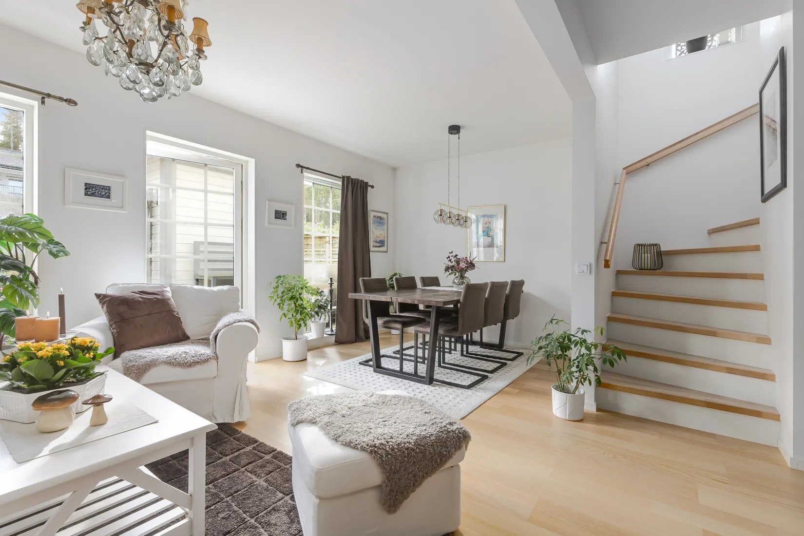 Radhus, Blåhallonvägen 28A, Tosterö - Stavlund, Strängnäs