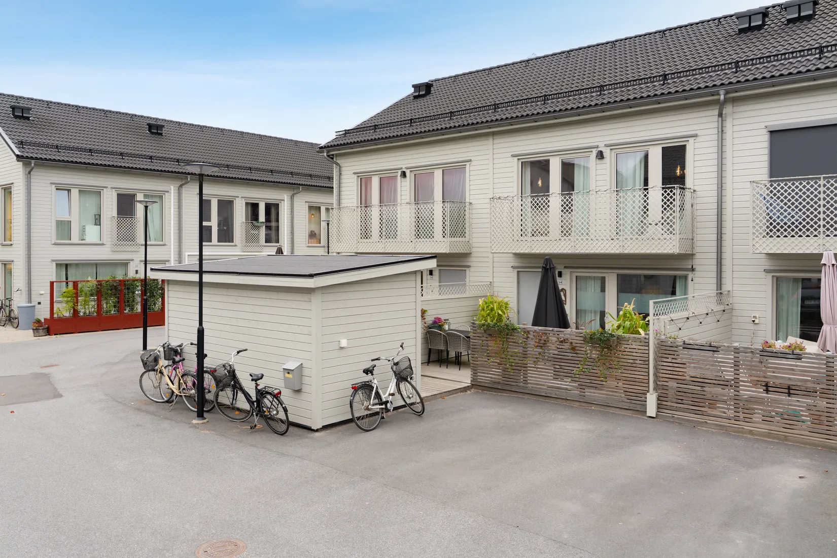 Radhus, Bollgränd 14, Brandholmen/Strandängen, Nyköping