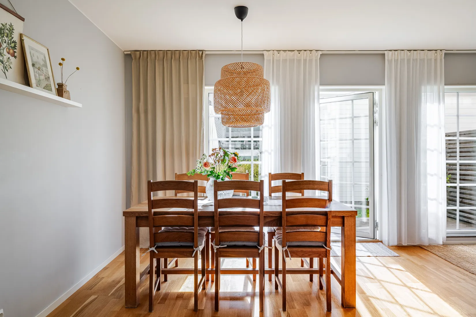 Bostadsrätt, Järnvägsgatan 27, Centralt, Gnesta